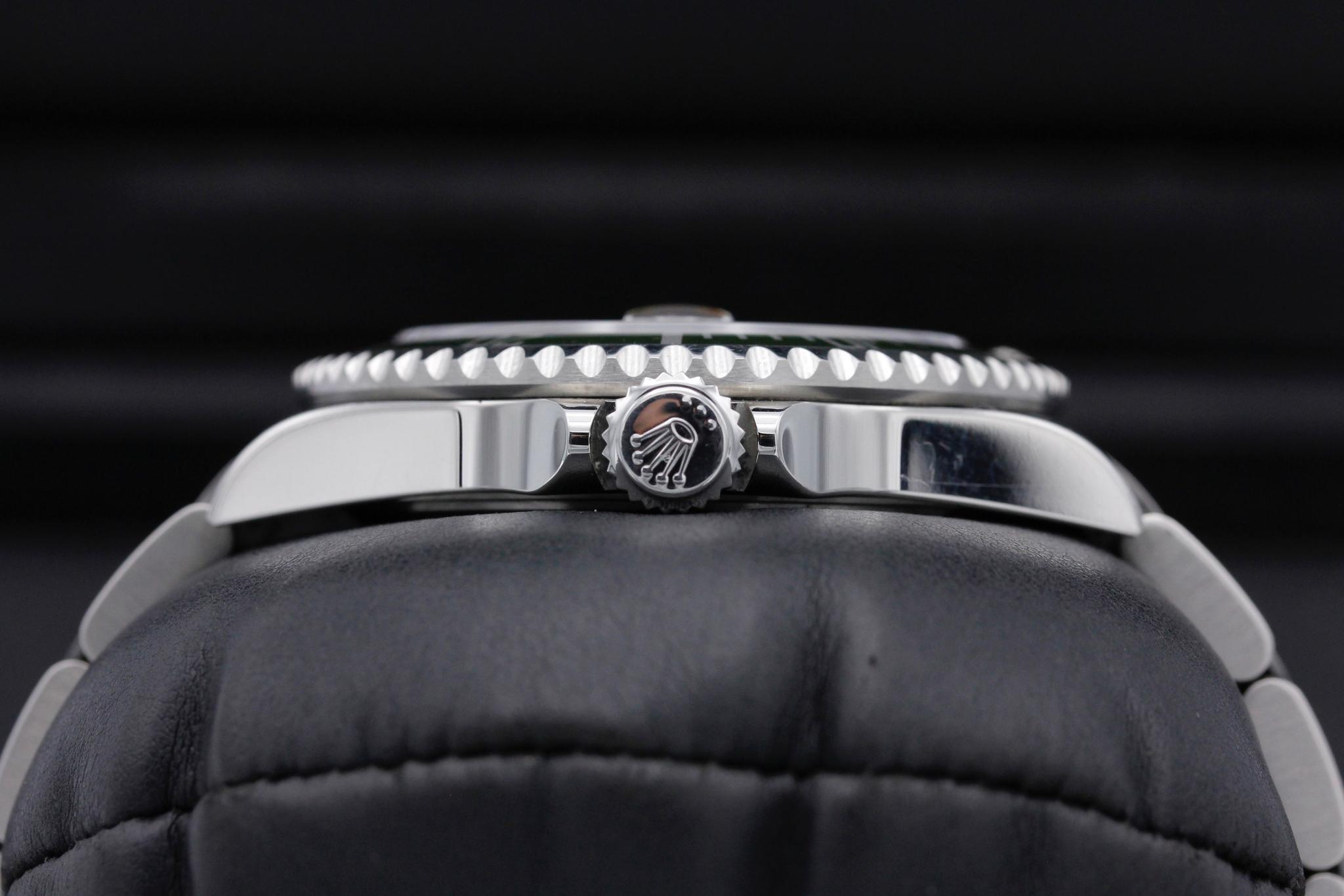 Watch Image 3