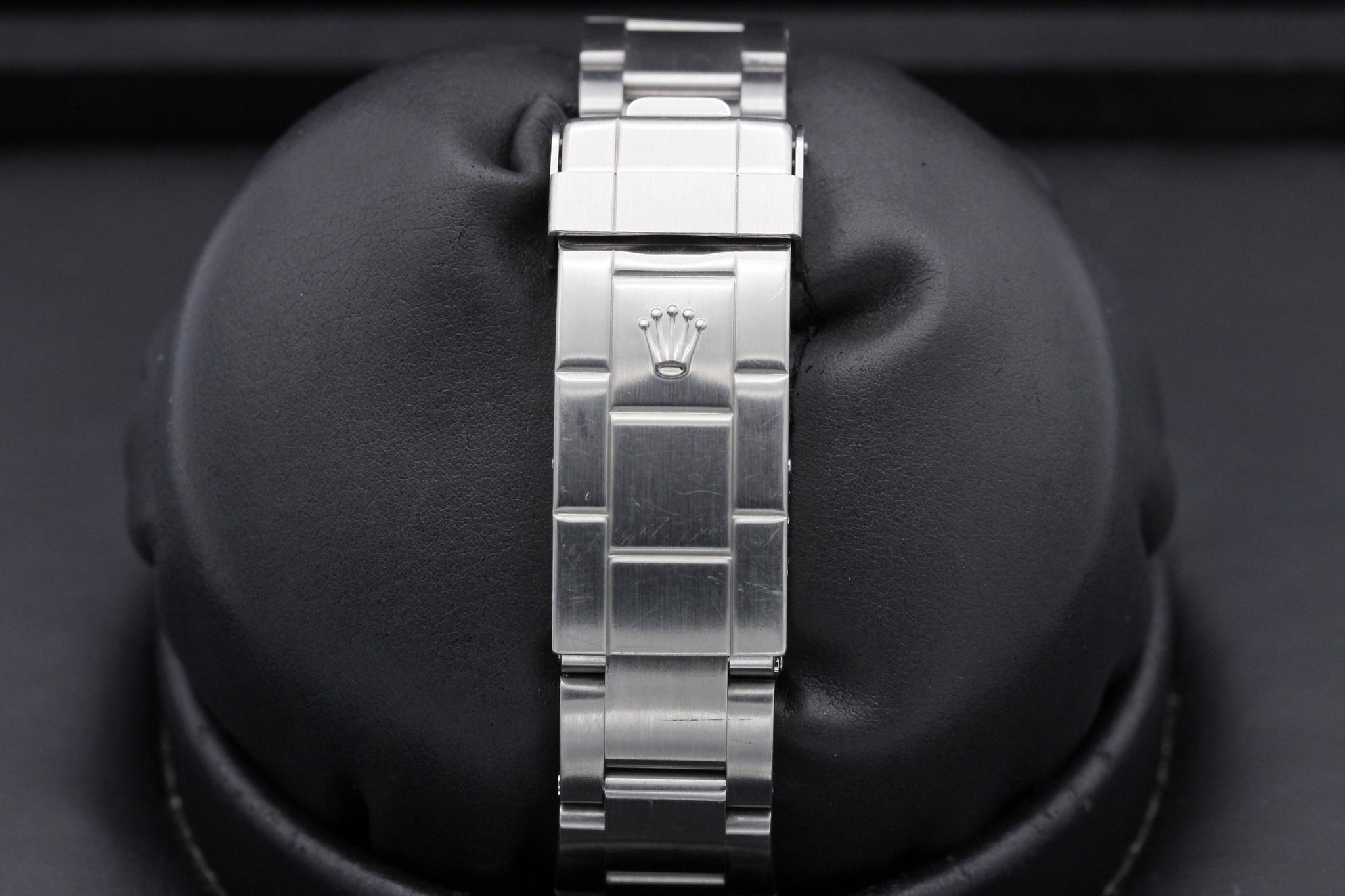 Watch Image 9