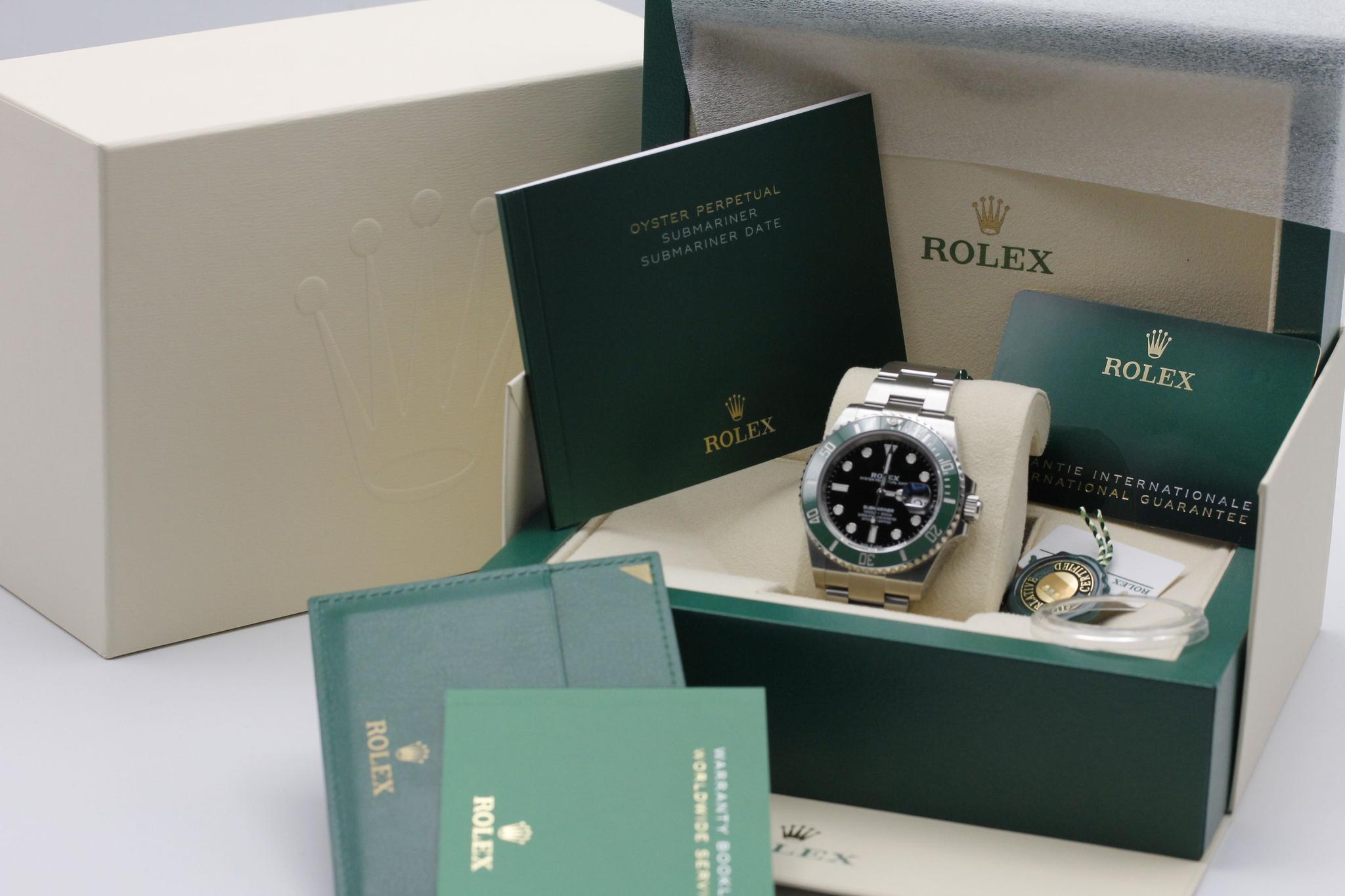 Watch Image 11