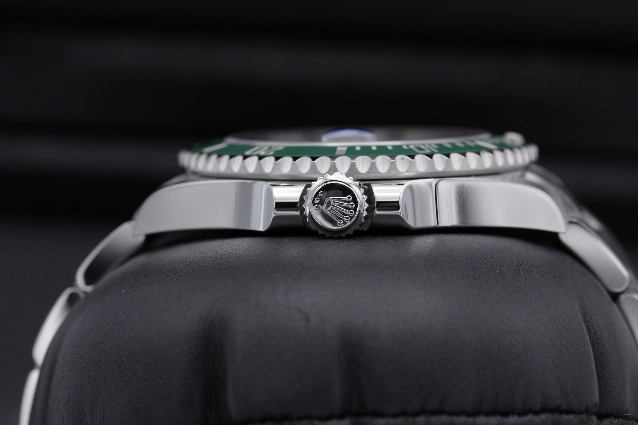 Watch Image 3