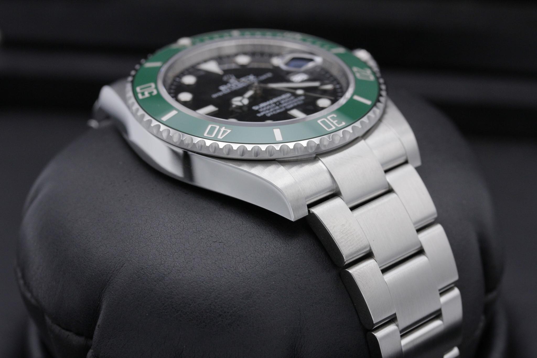 Watch Image 6