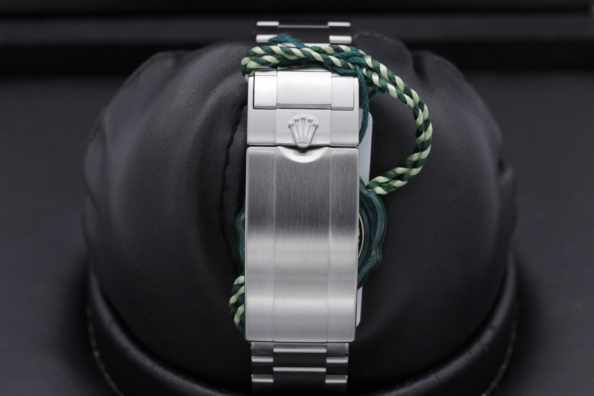 Watch Image 8