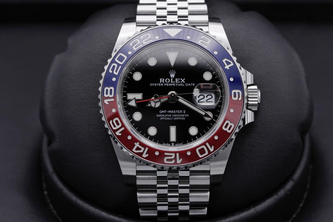 Rolex Gmt Master II "Pepsi" 126710blro