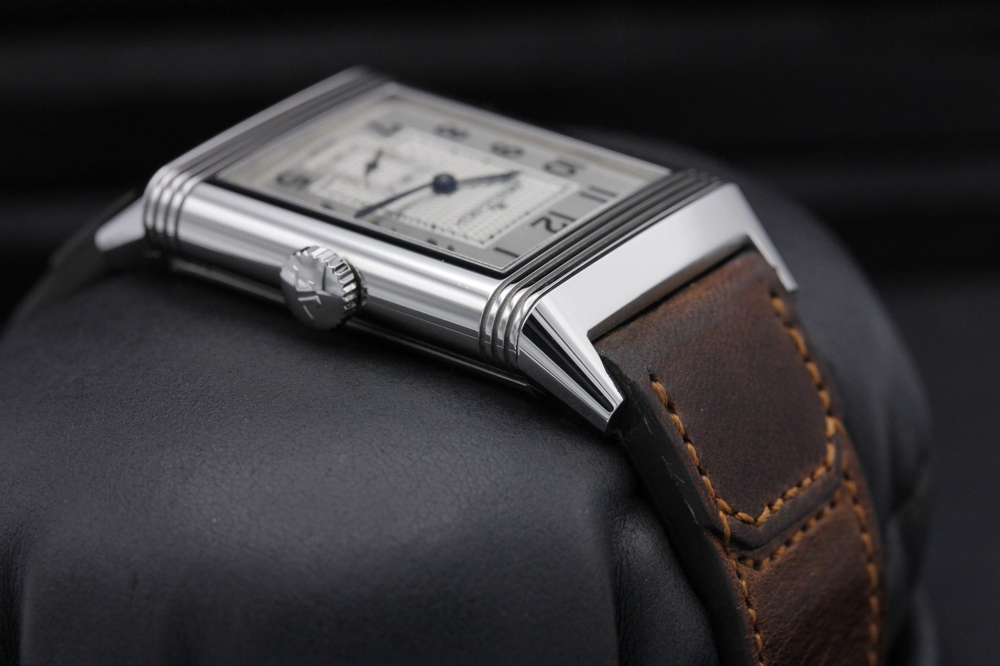Watch Image 4