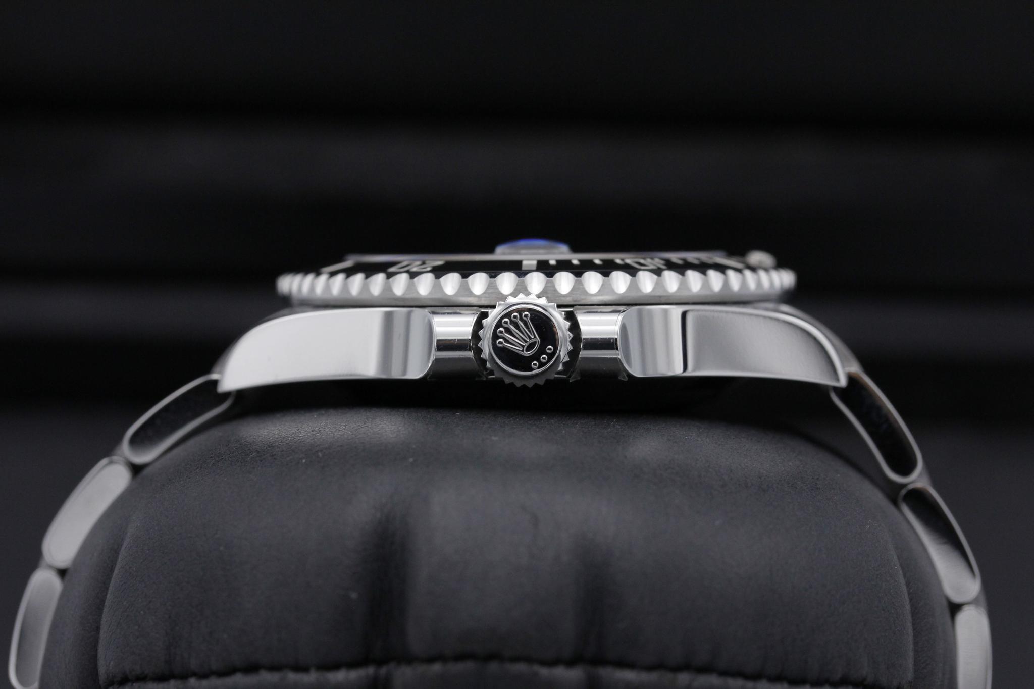 Watch Image 3