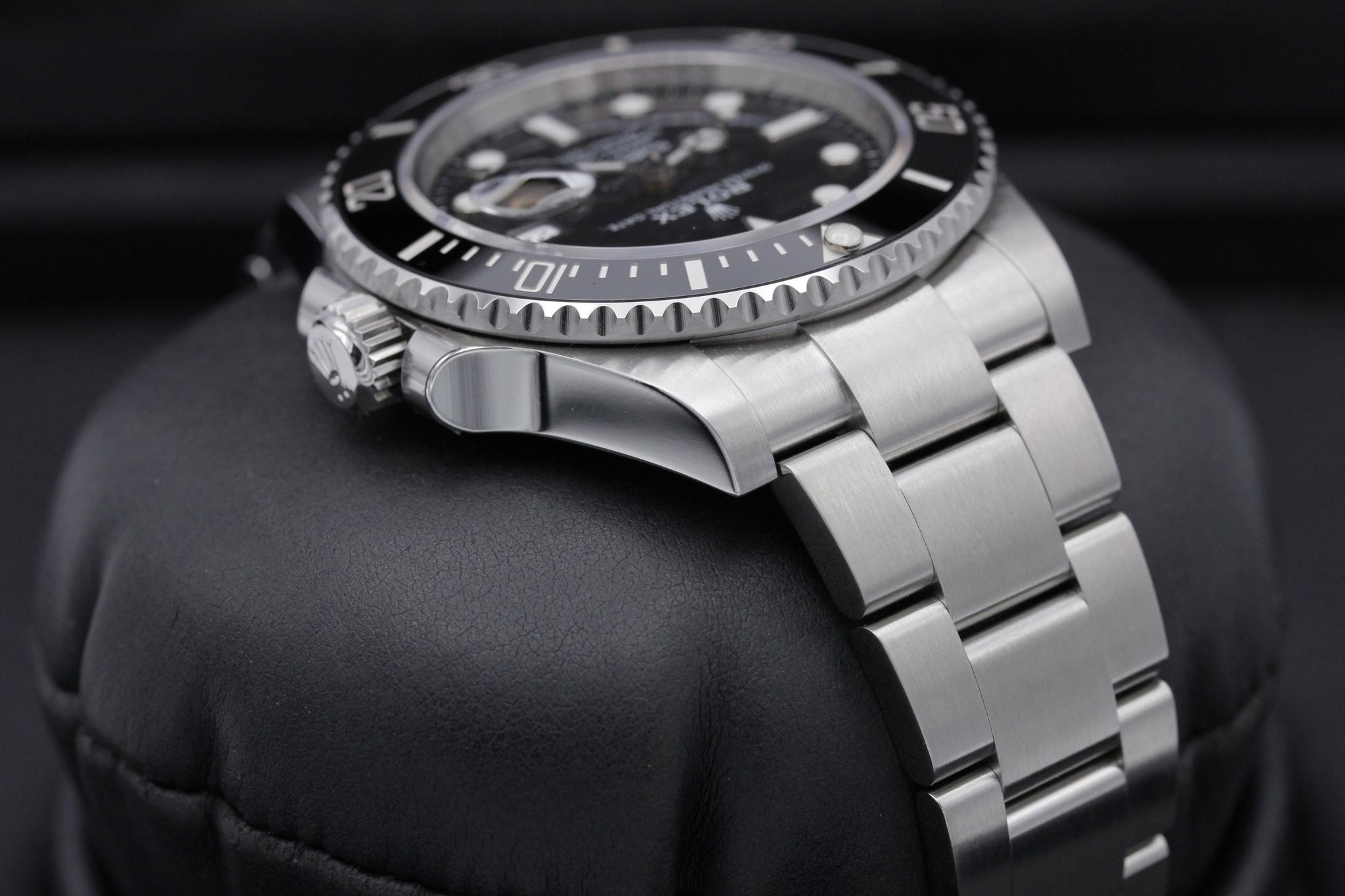 Watch Image 4