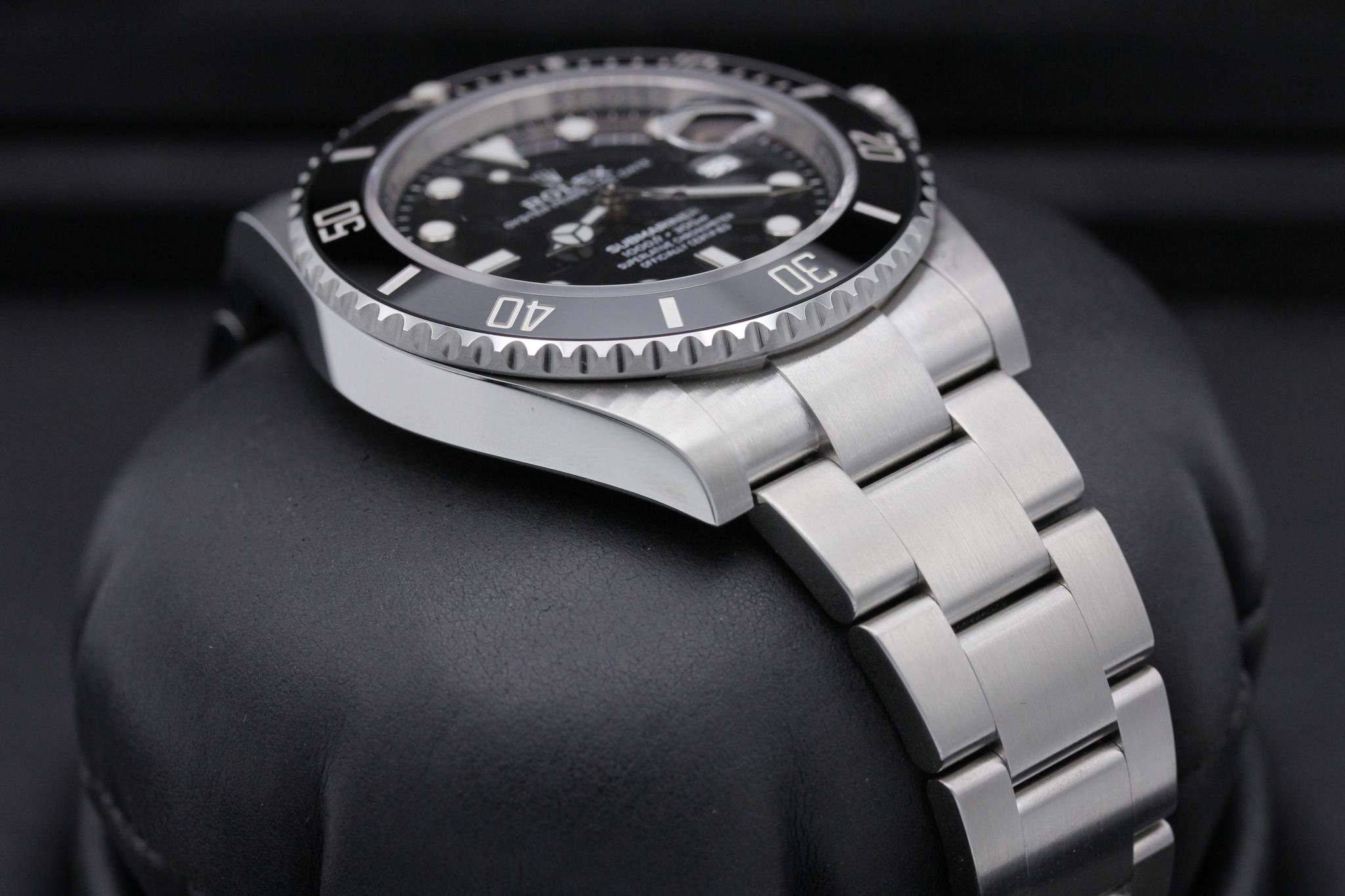 Watch Image 6
