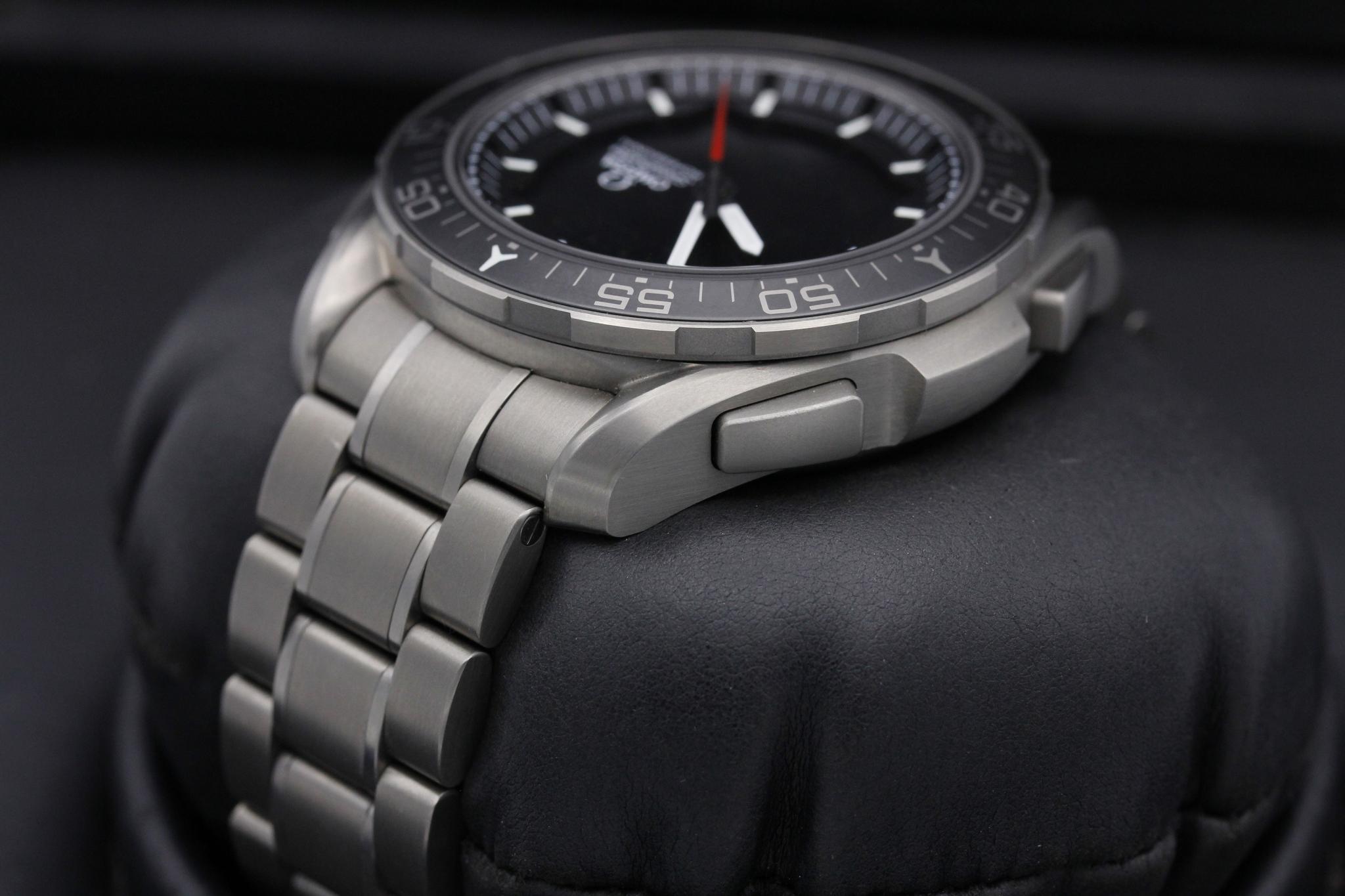 Watch Image 5