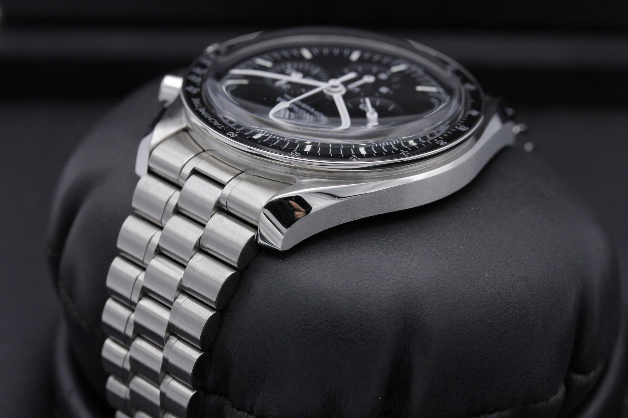 Watch Image 5