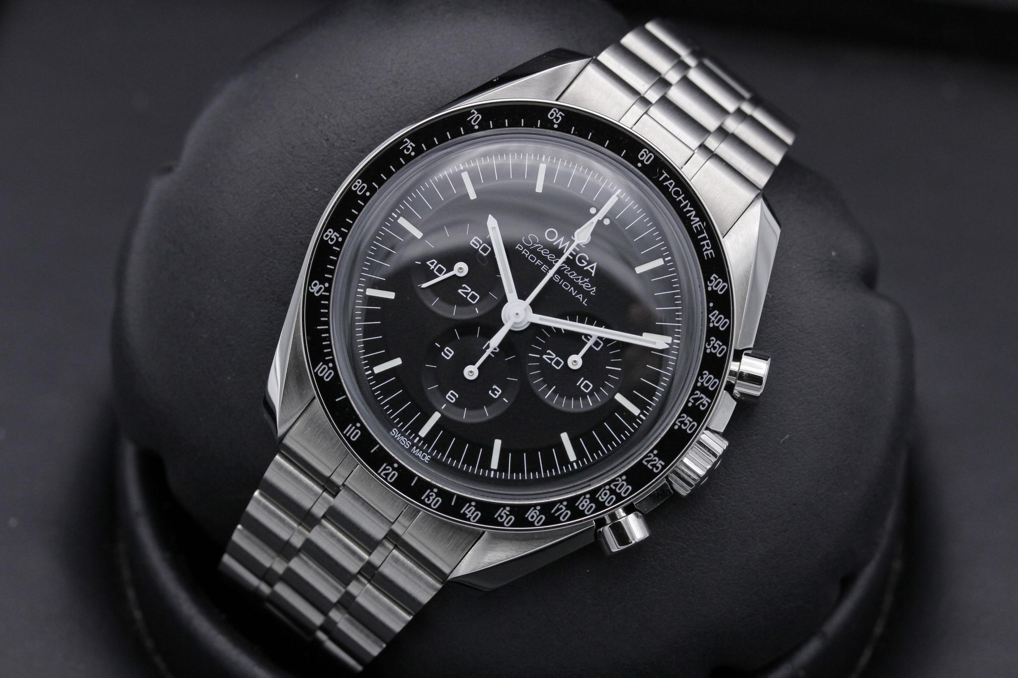 Watch Image 9