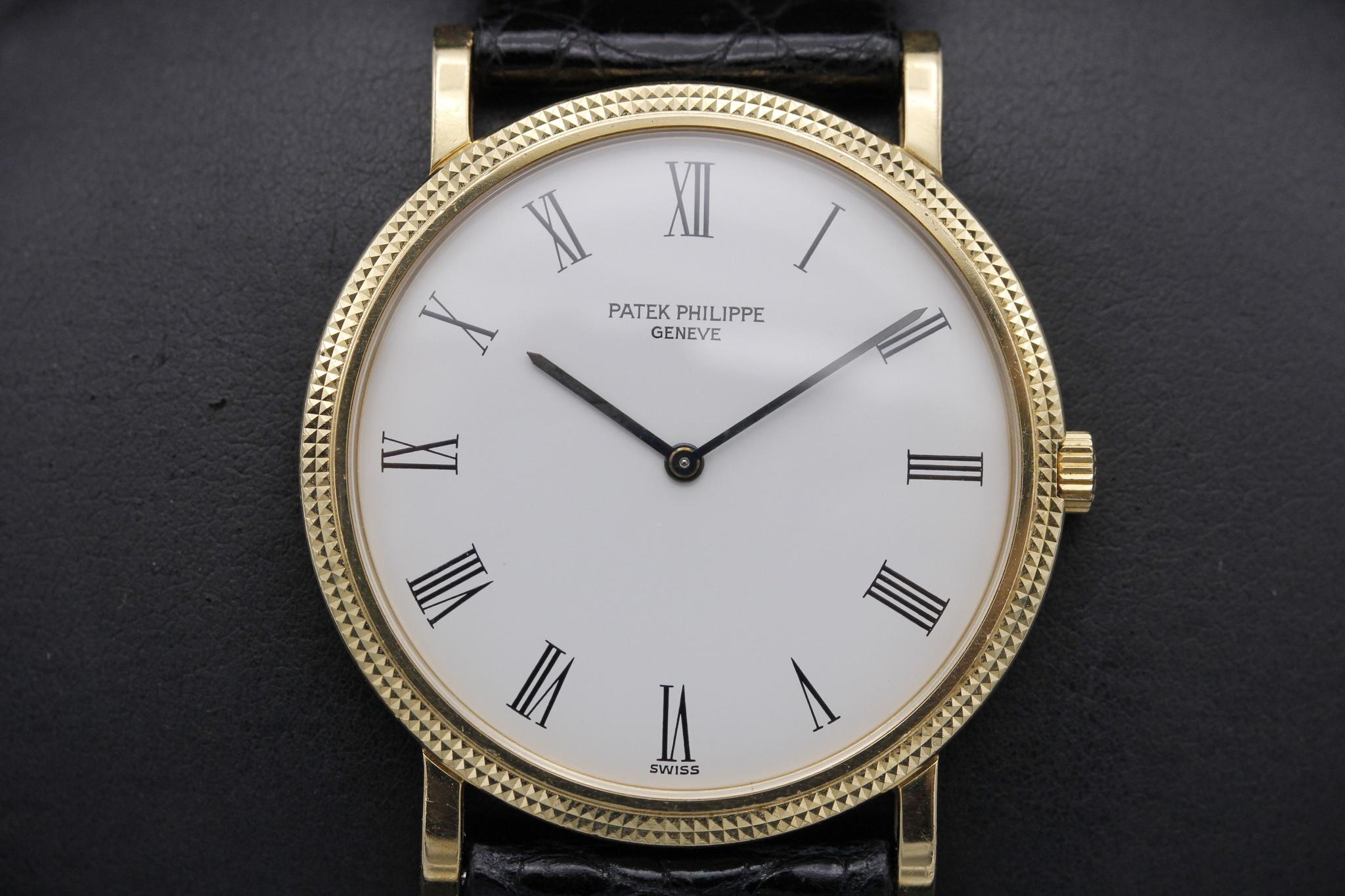 Watch Image 2