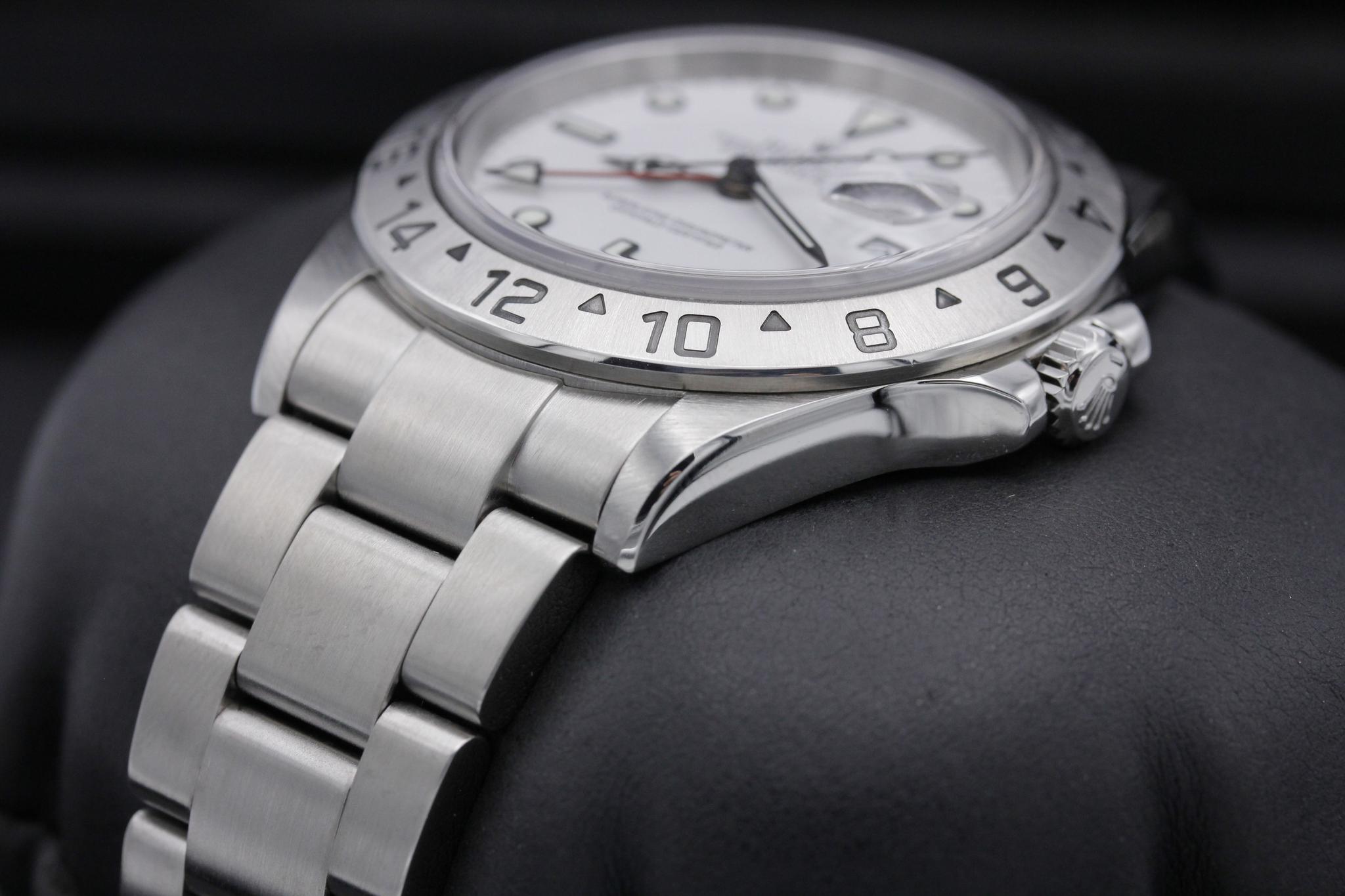 Watch Image 2