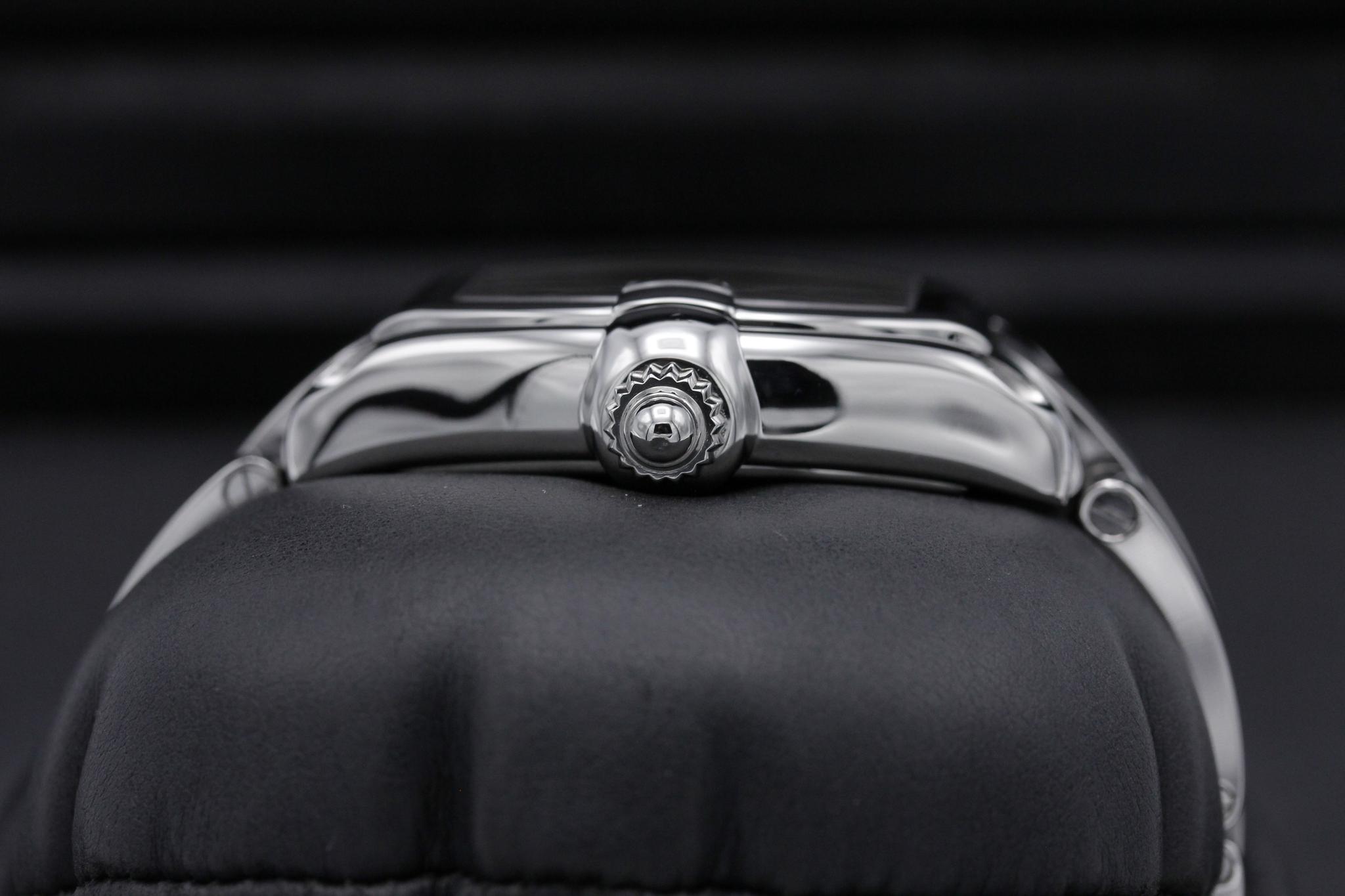 Watch Image 3