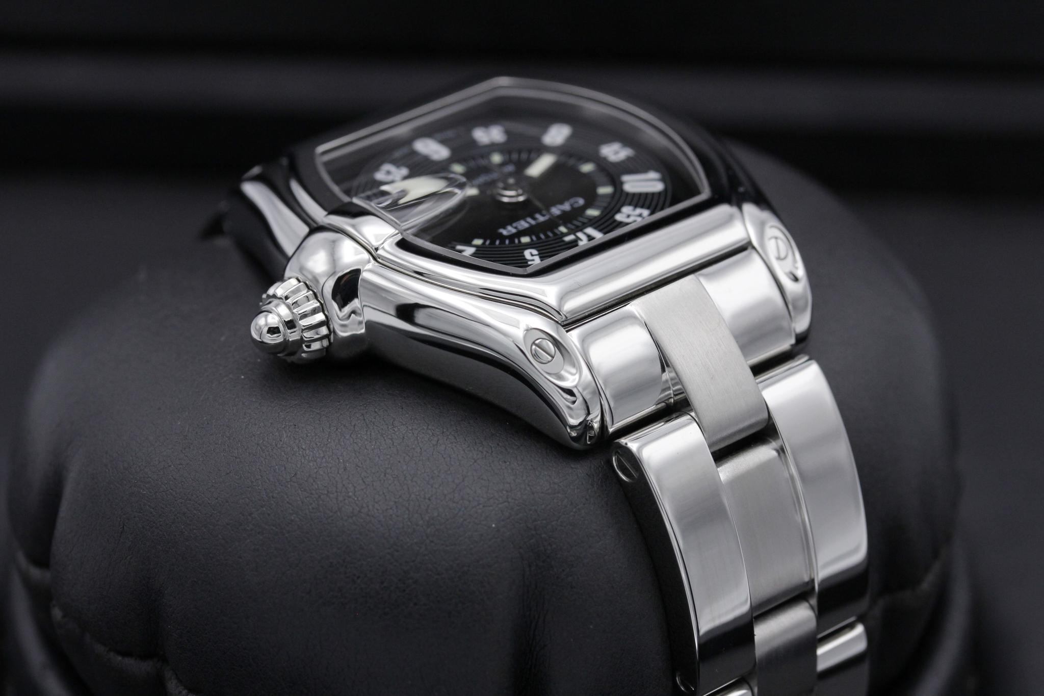 Watch Image 4