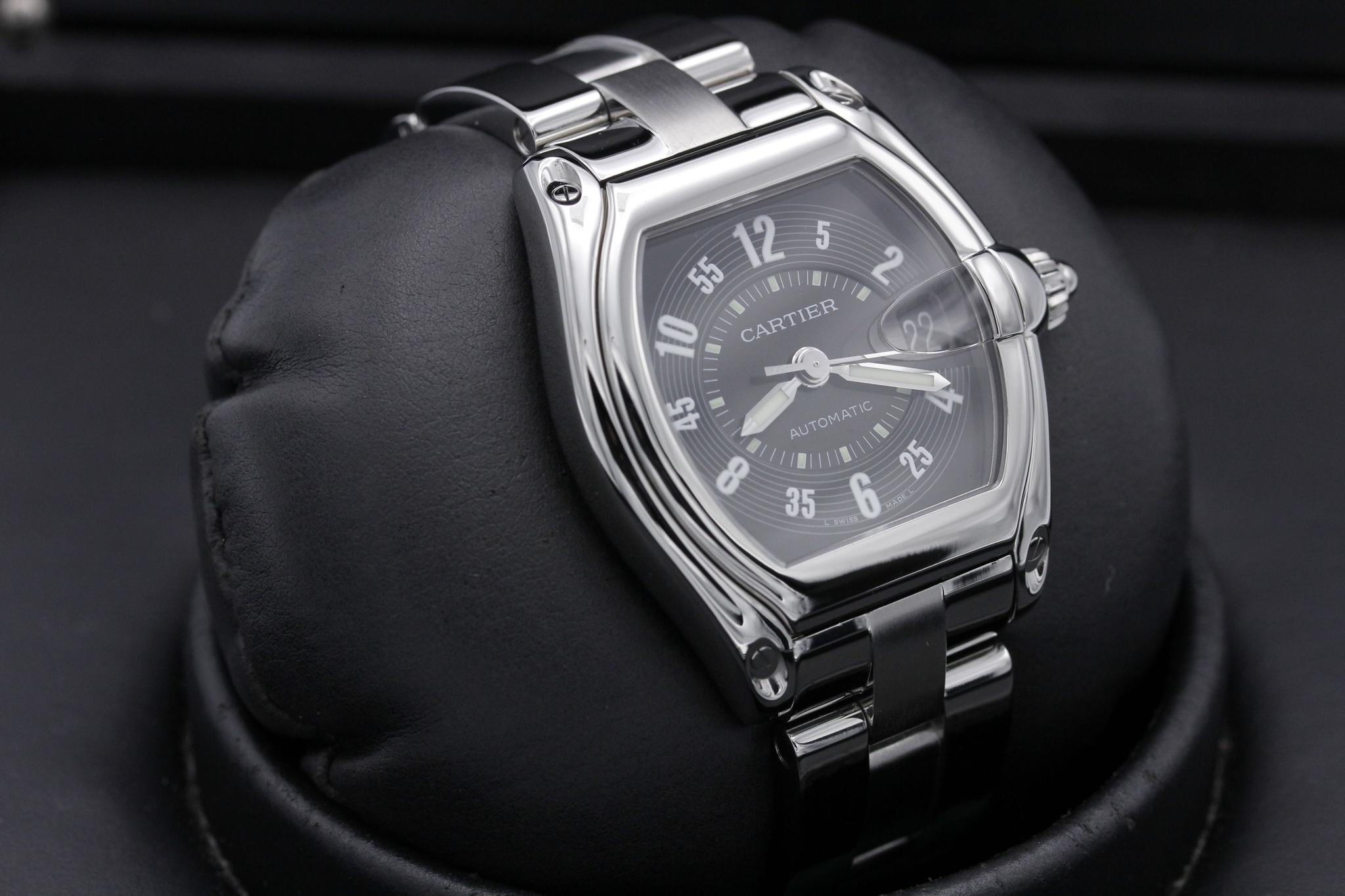 Watch Image 10