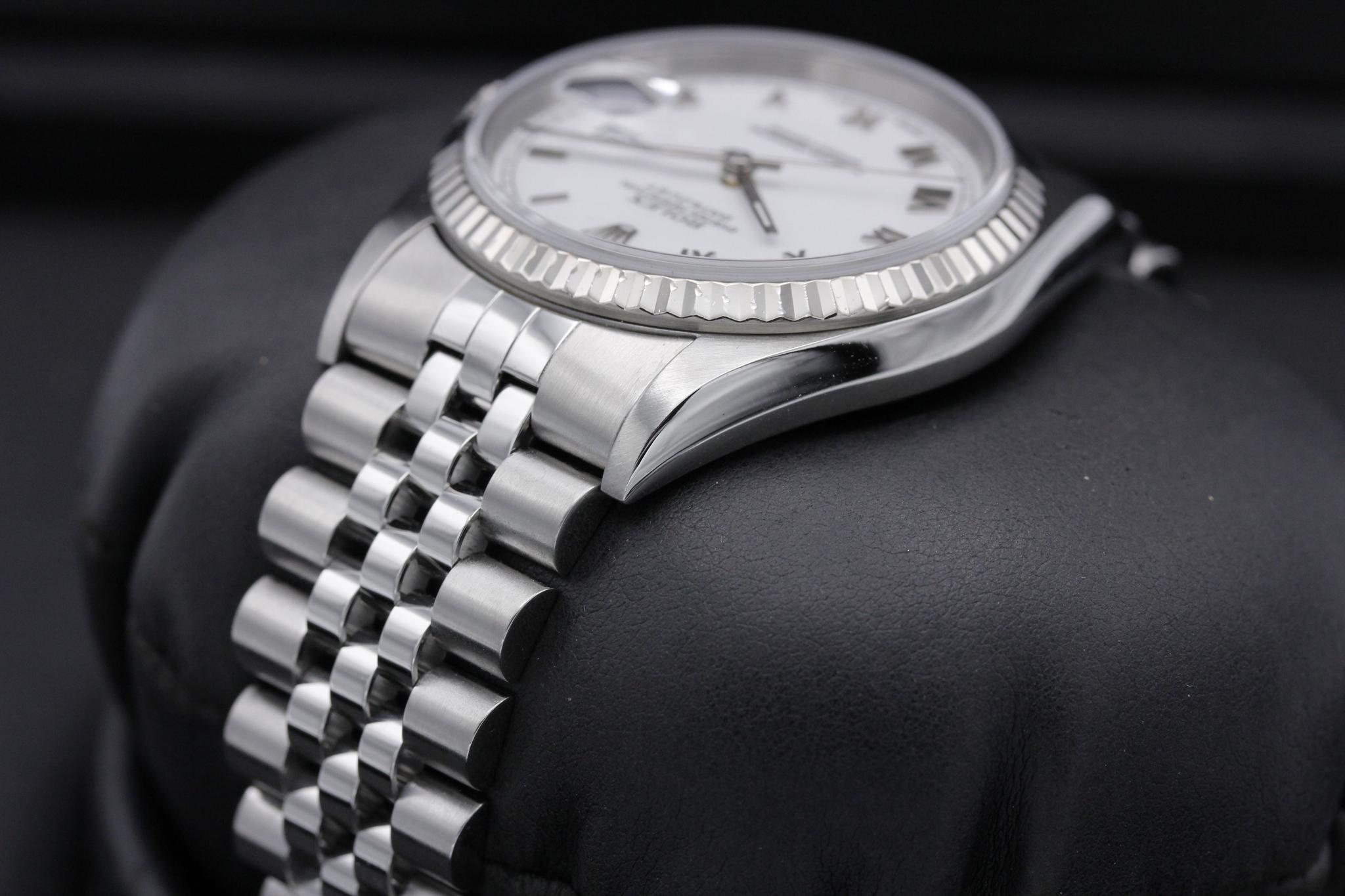 Watch Image 5