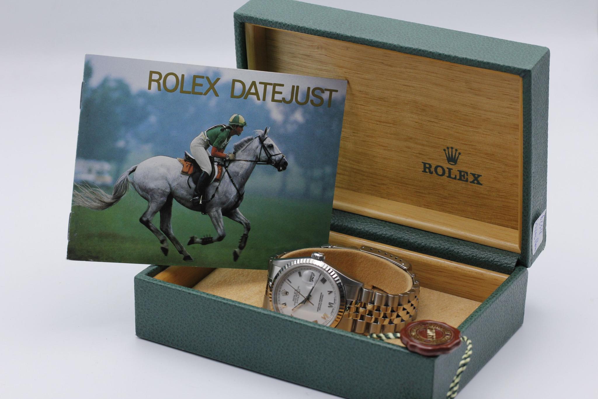 Watch Image 13