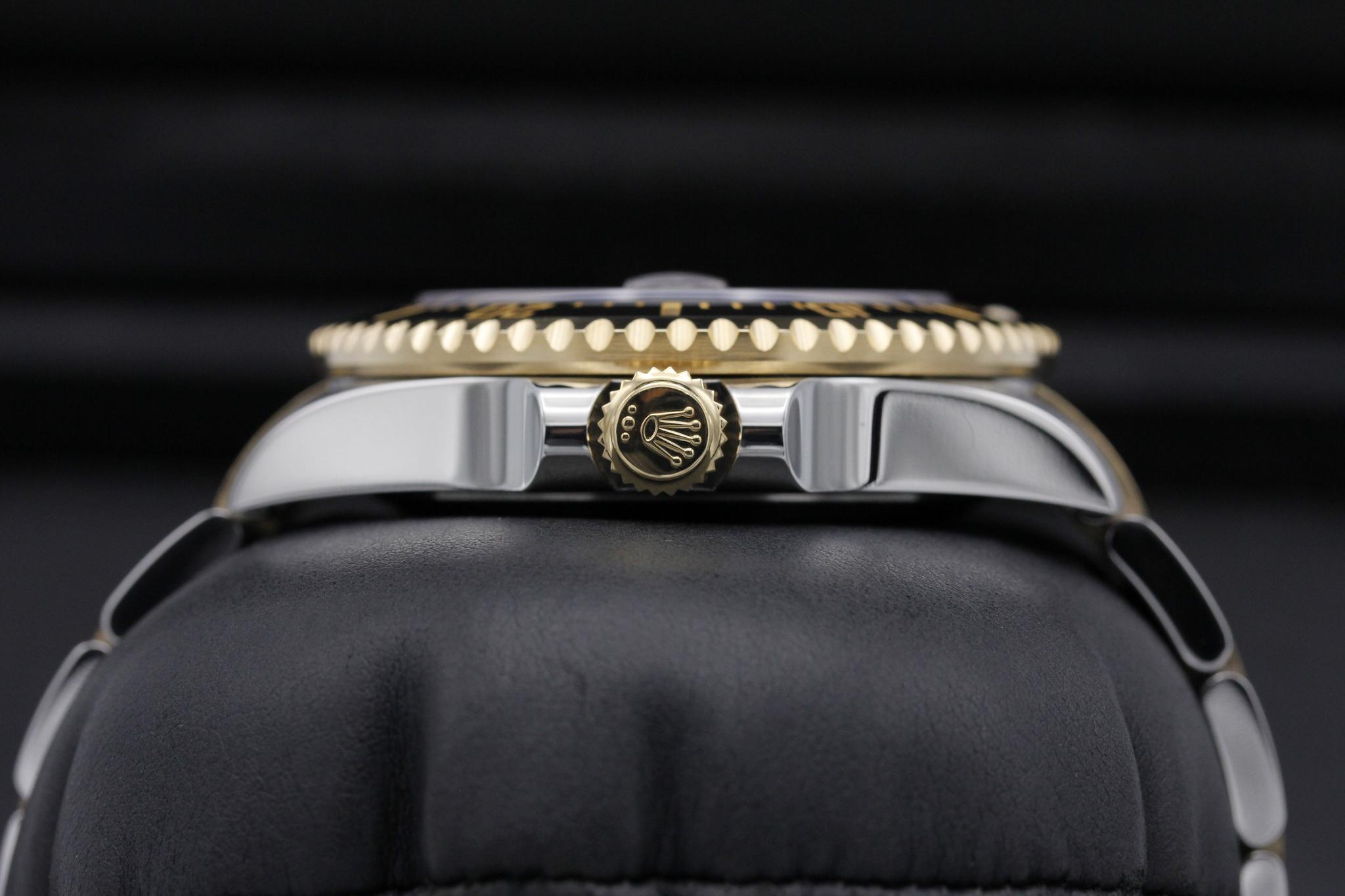 Watch Image 3