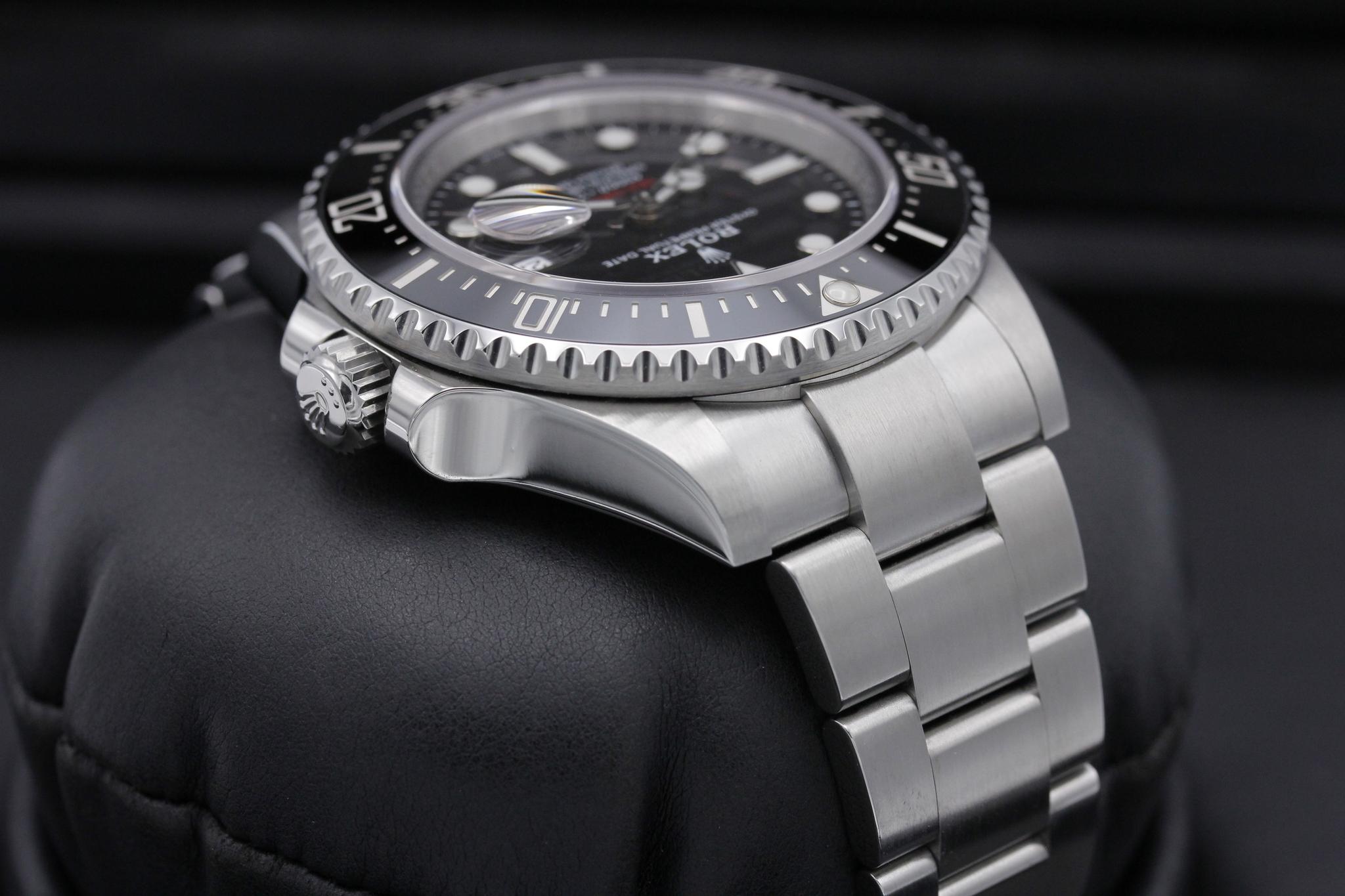 Watch Image 4