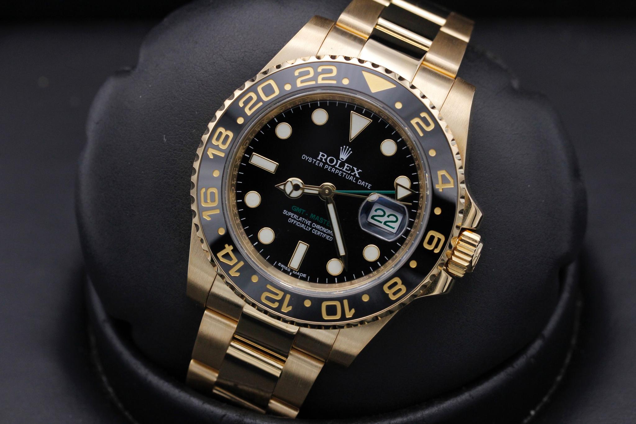 Watch Image 10