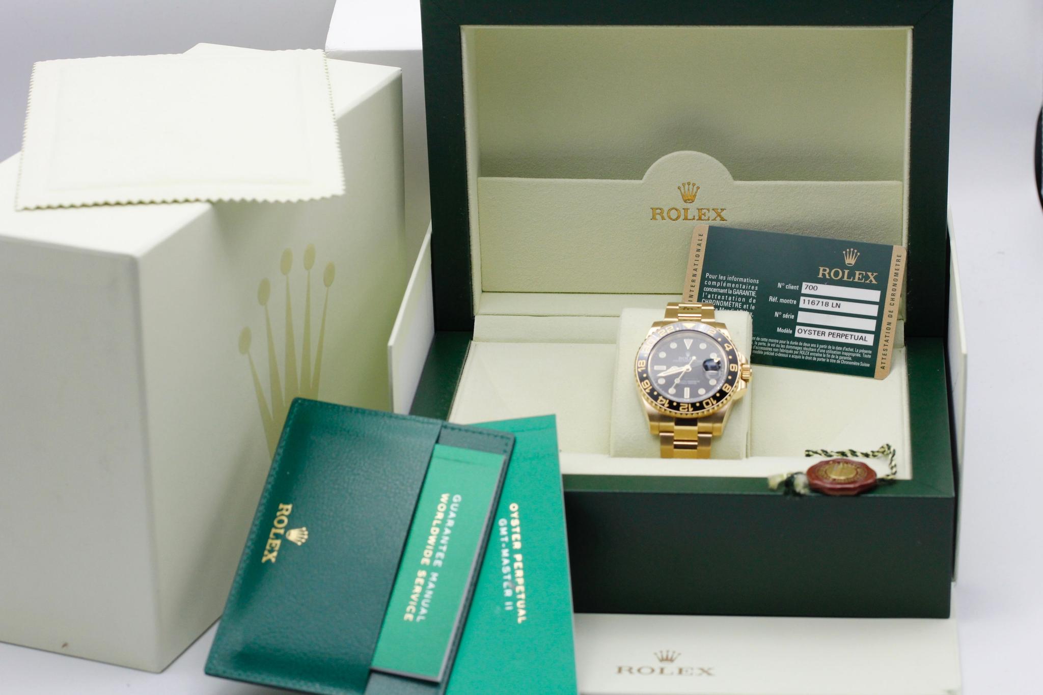 Watch Image 11
