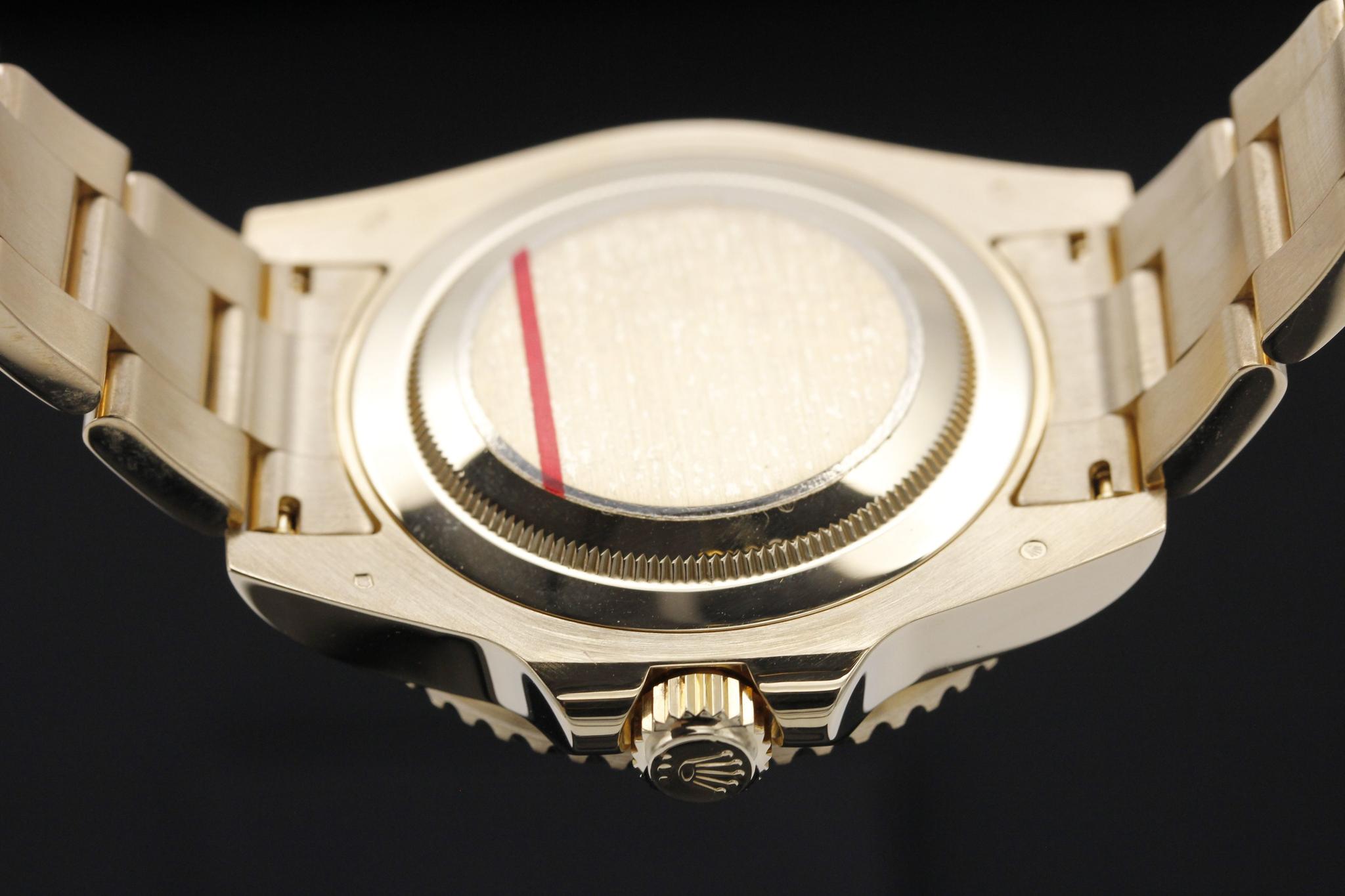 Watch Image 7
