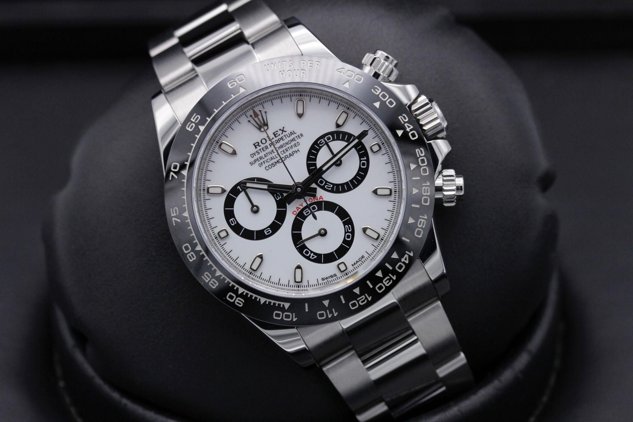 Watch Image 9