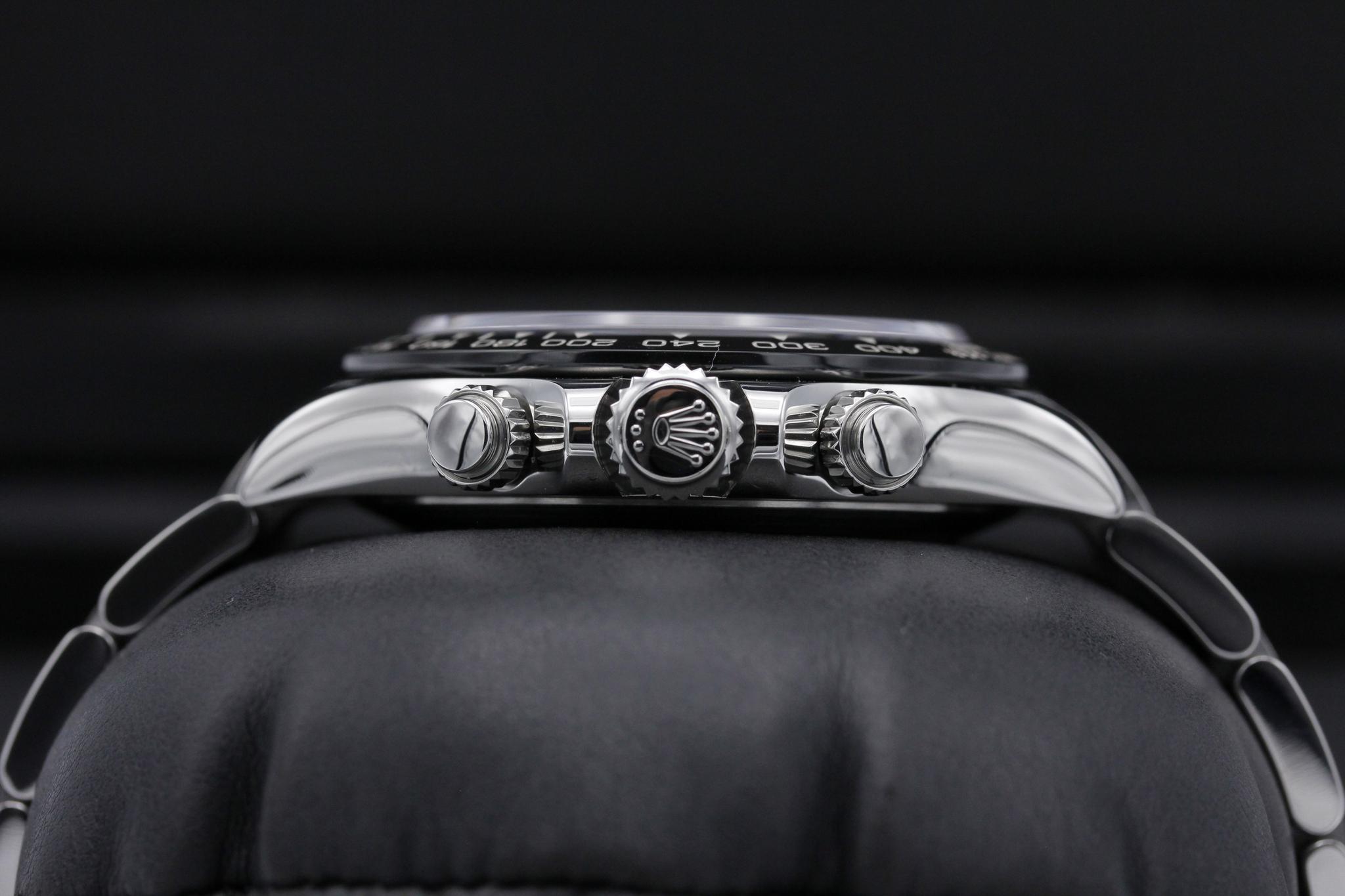 Watch Image 3