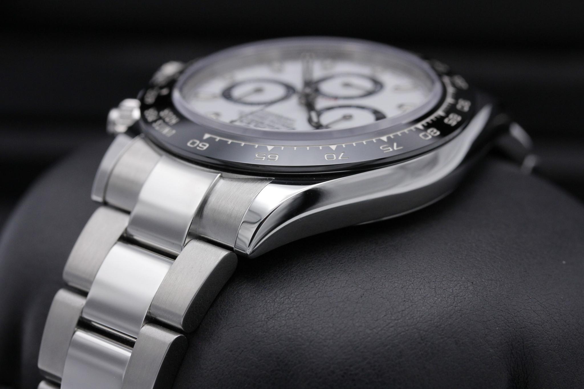 Watch Image 5
