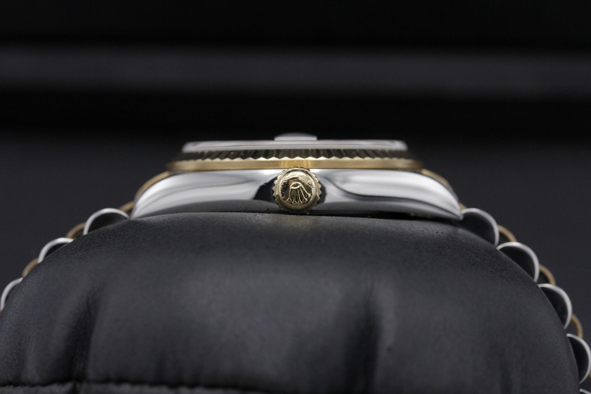 Watch Image 3