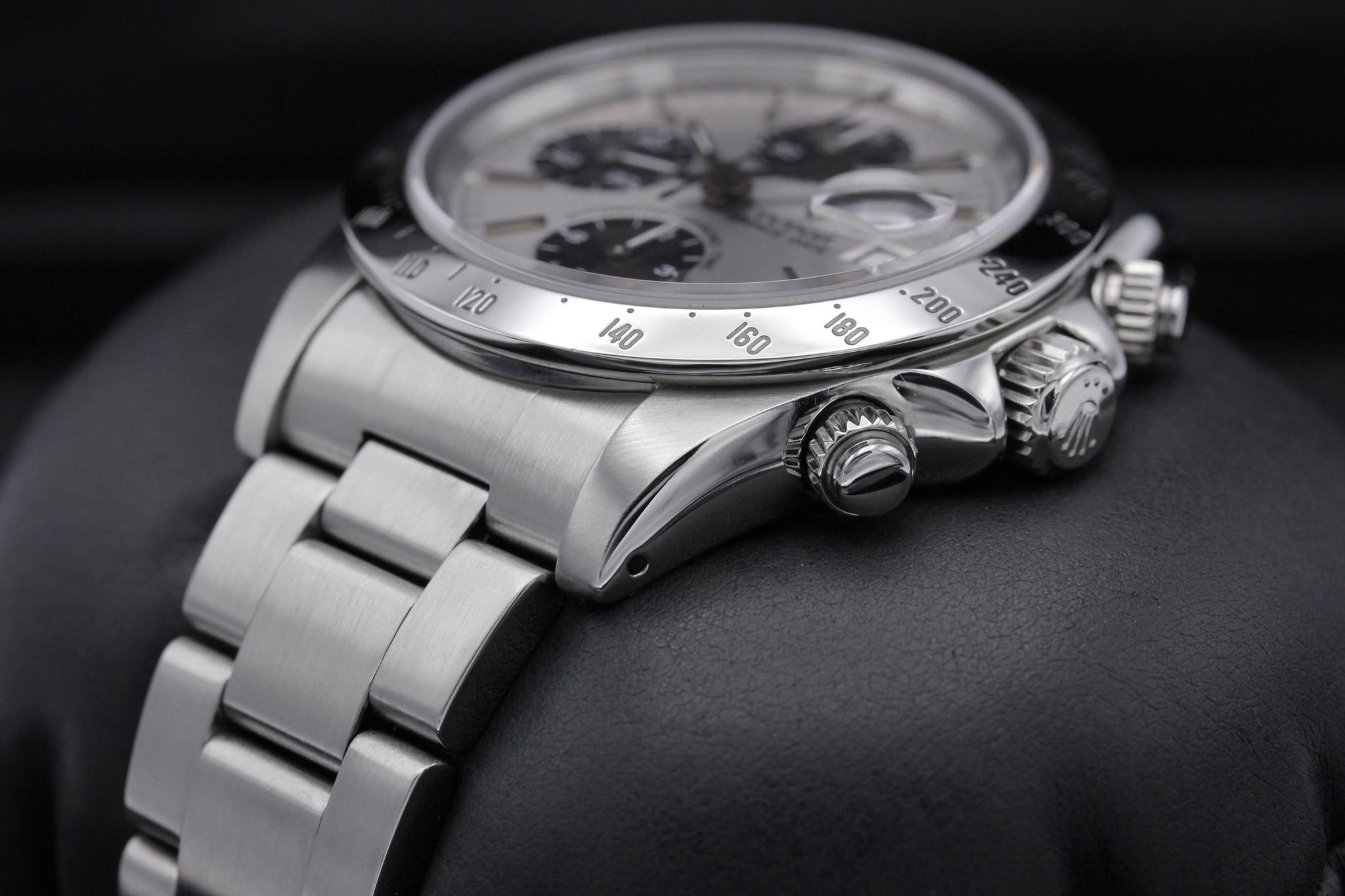 Watch Image 2