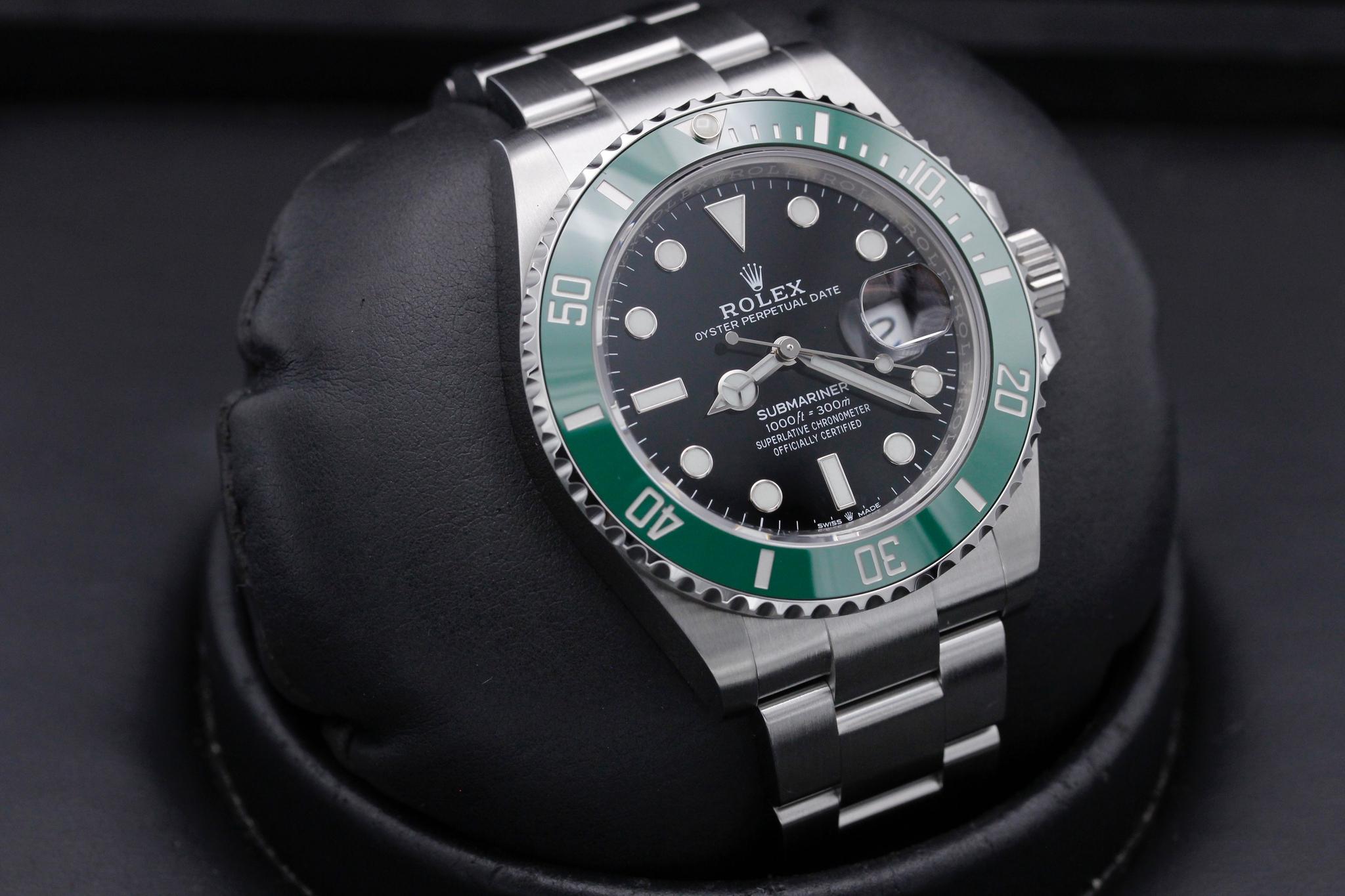Watch Image 10