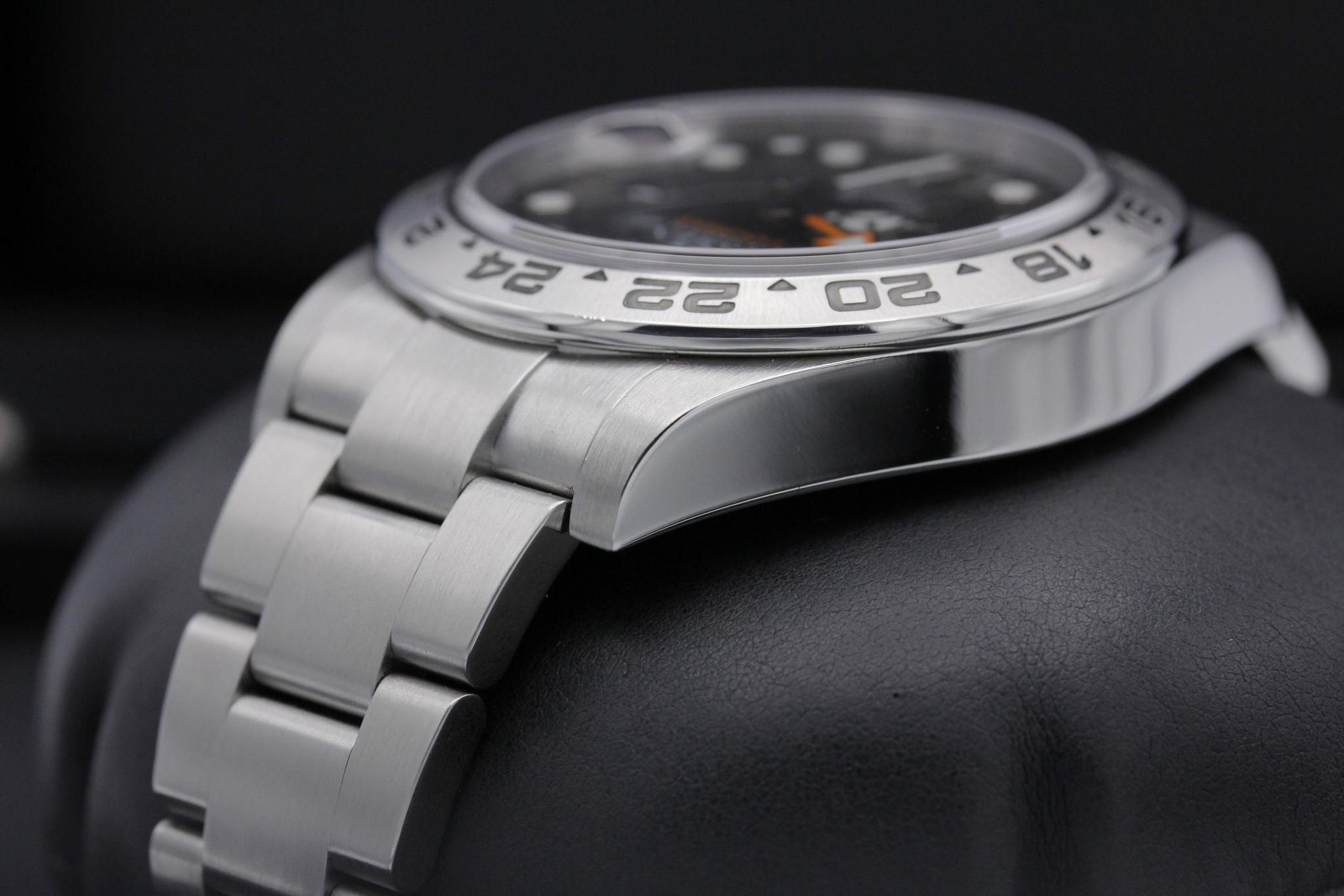 Watch Image 5