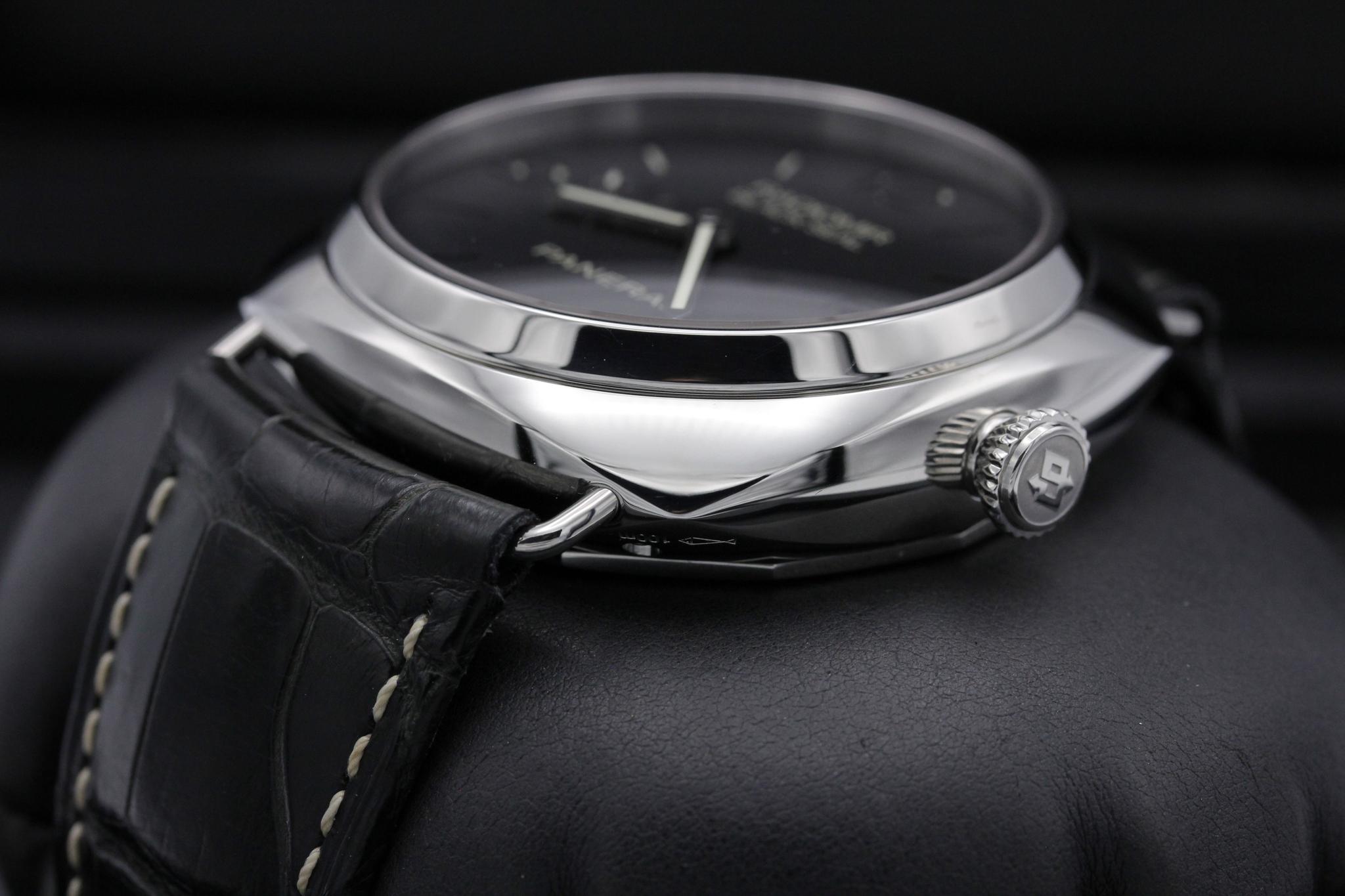Watch Image 2