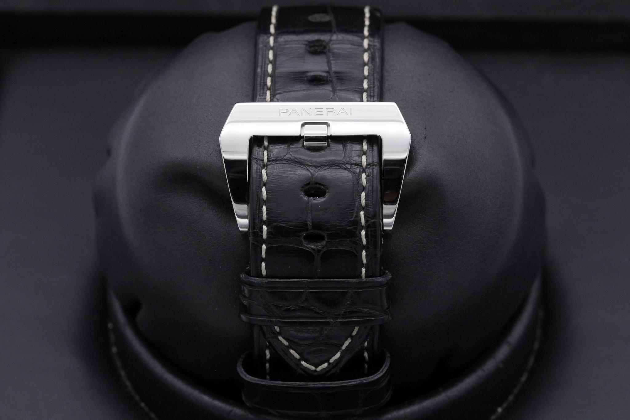 Watch Image 8