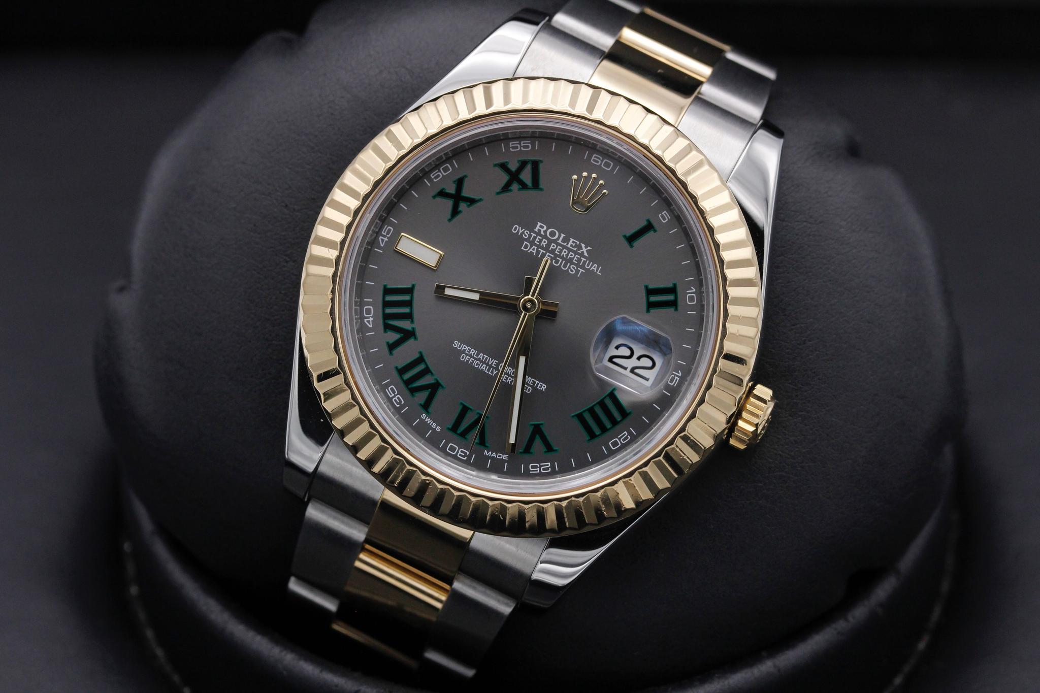 Watch Image 10