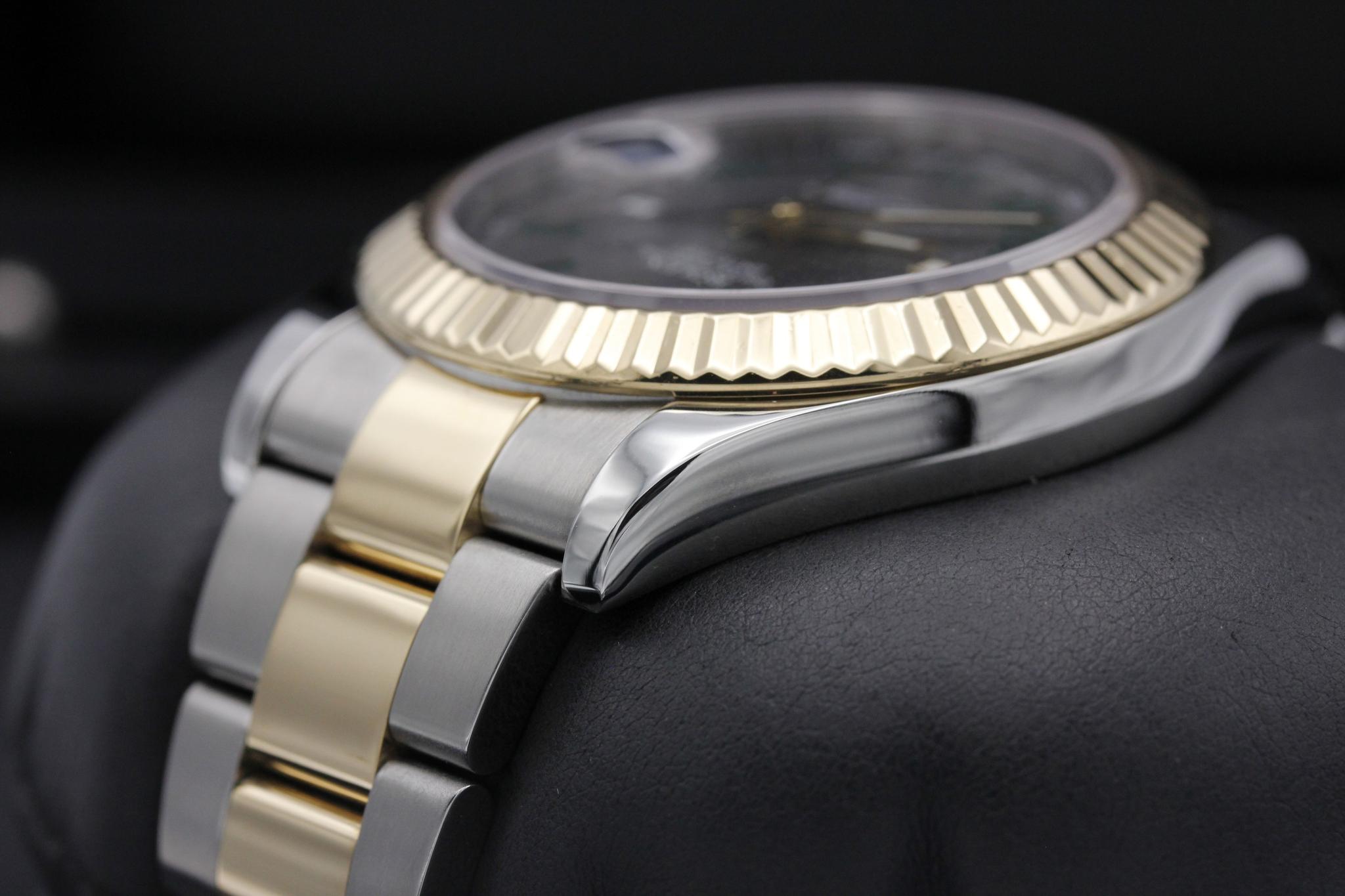 Watch Image 5