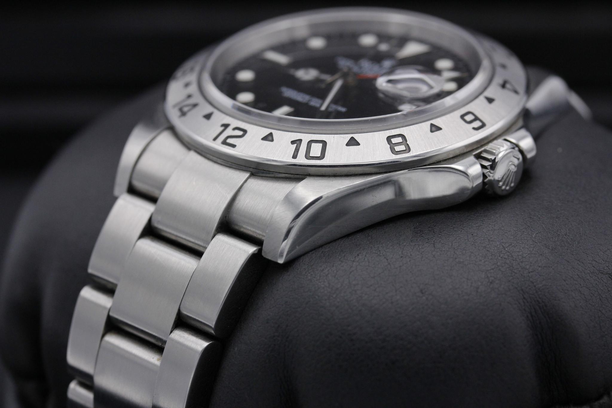 Watch Image 2