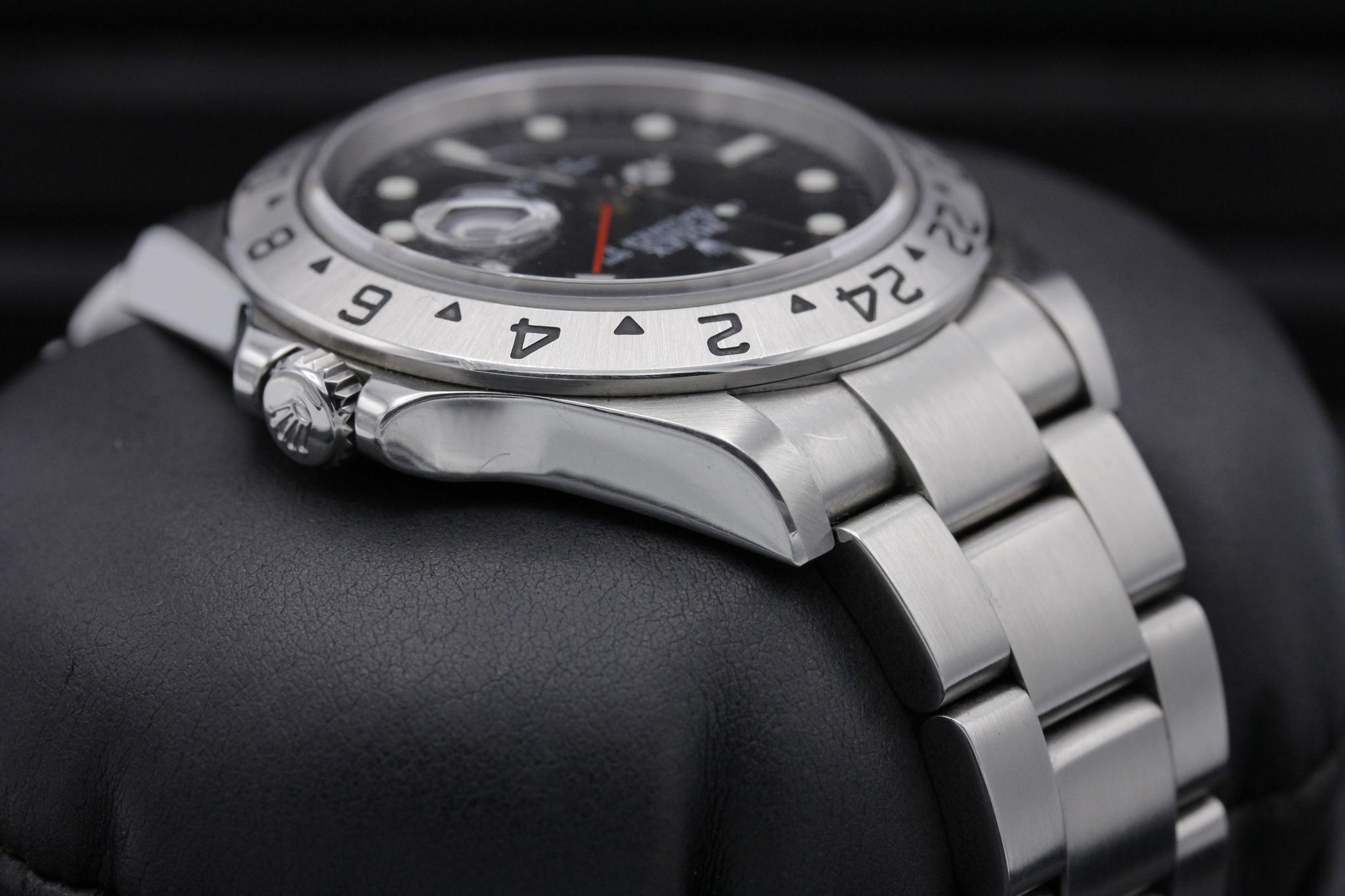 Watch Image 4