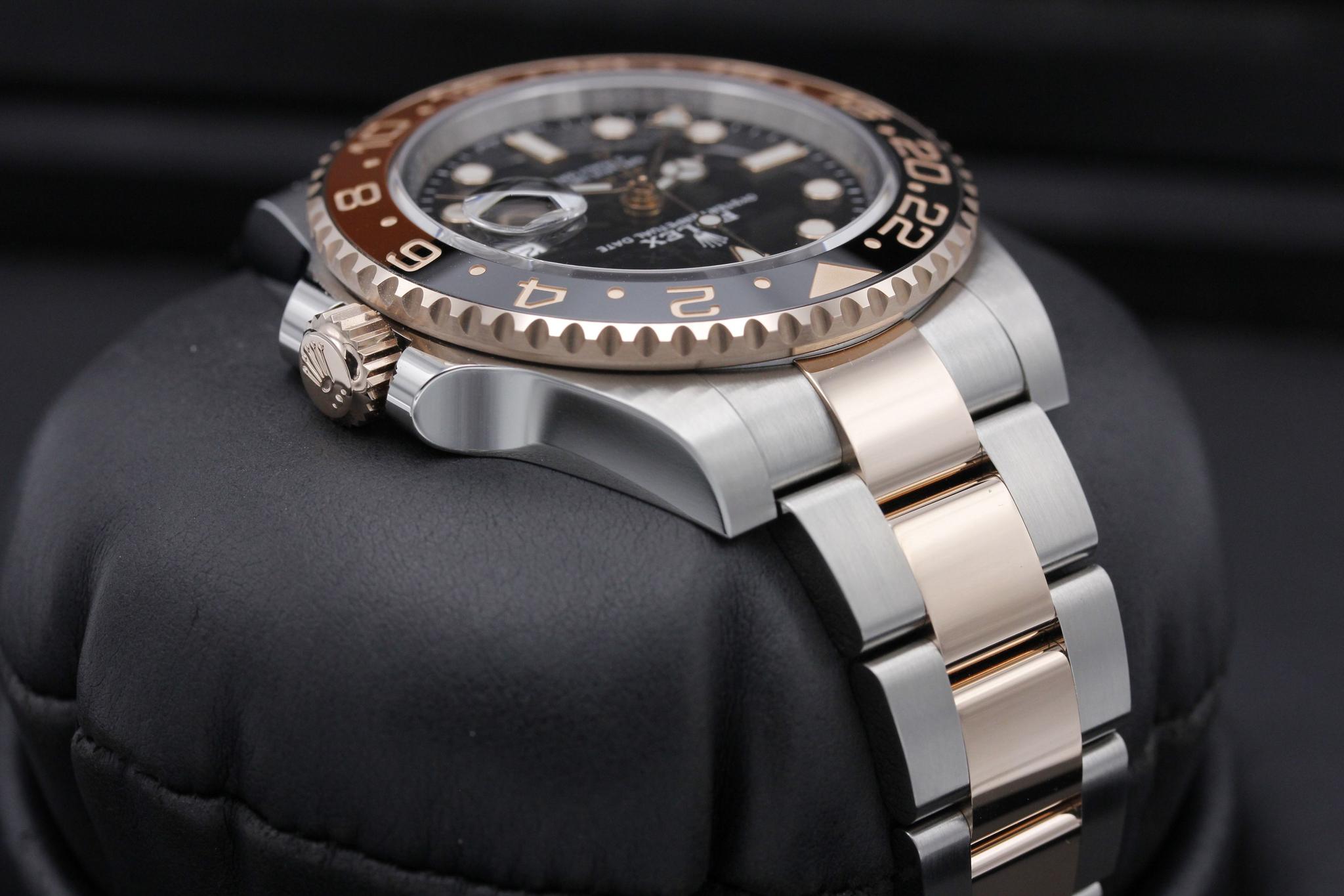 Watch Image 4