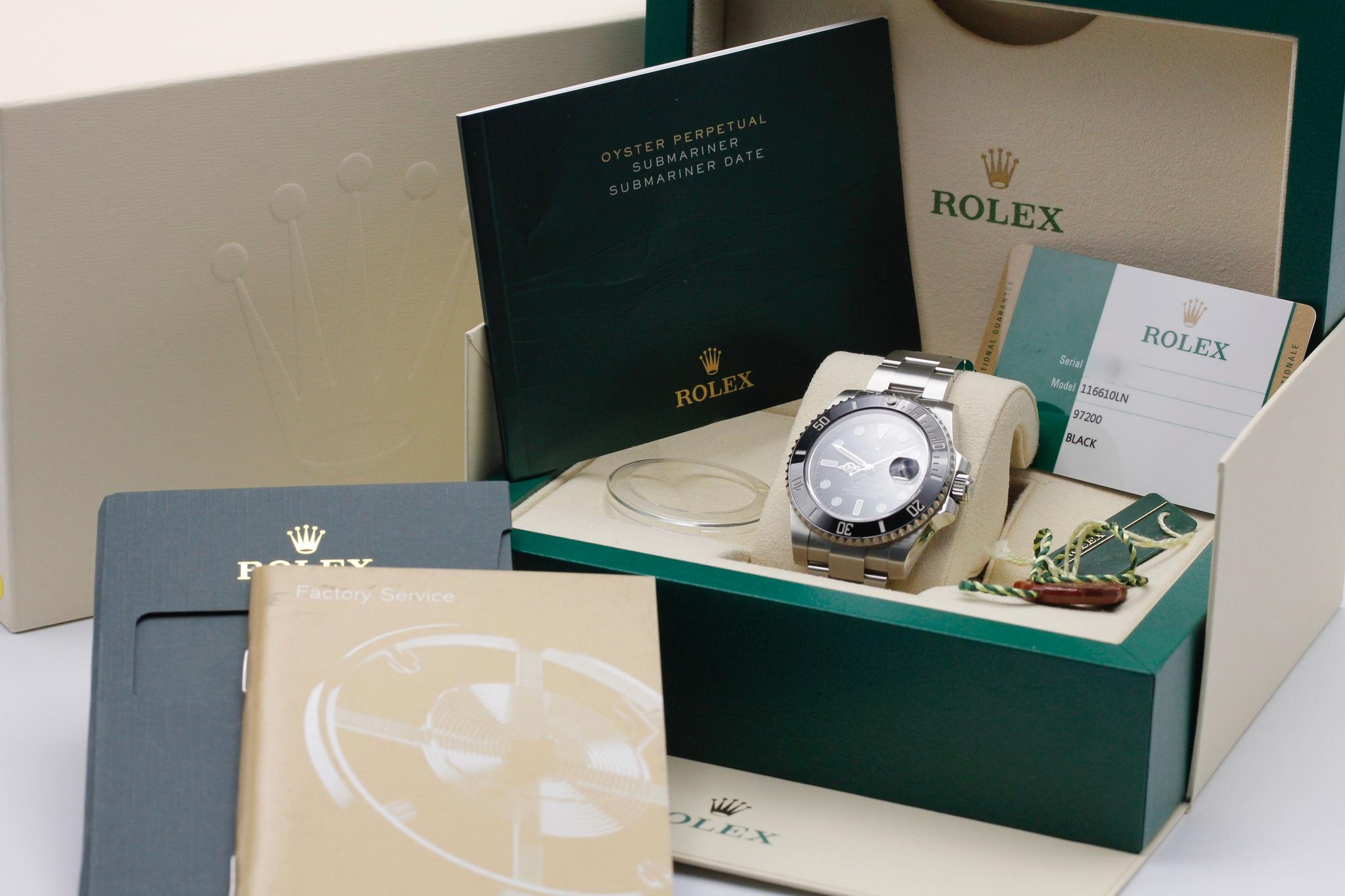 Watch Image 11