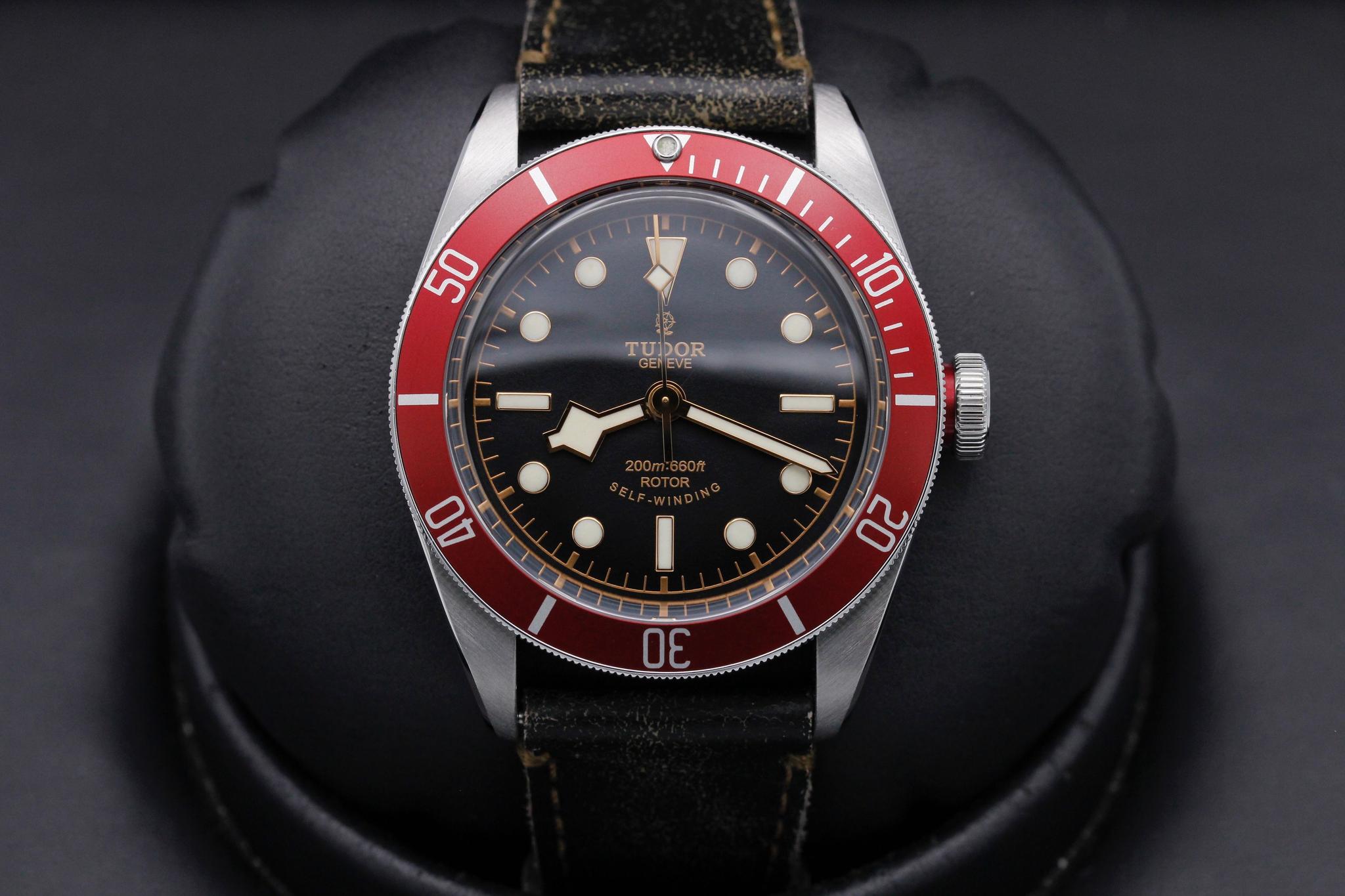 Watch Image 1