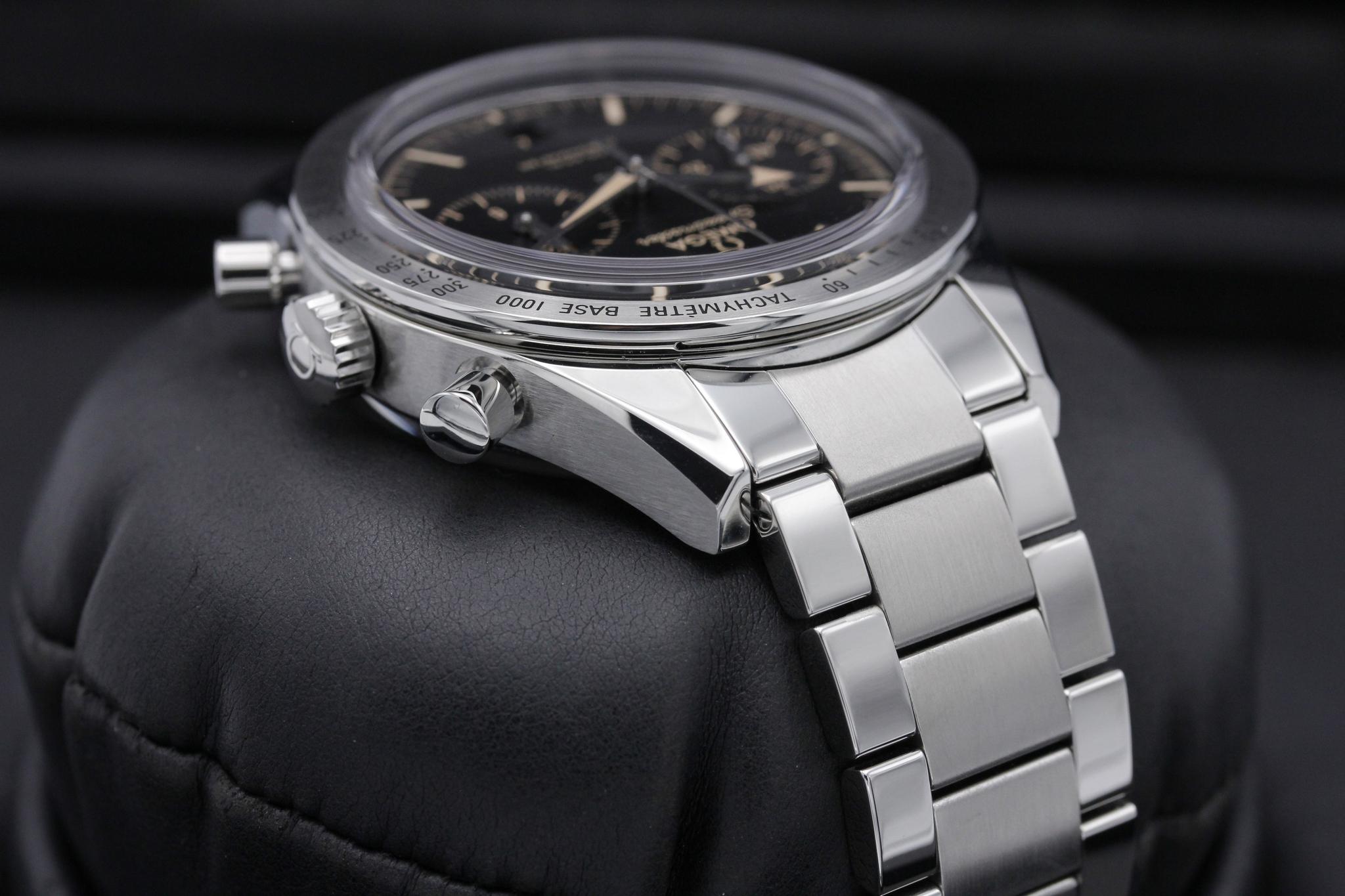 Watch Image 4