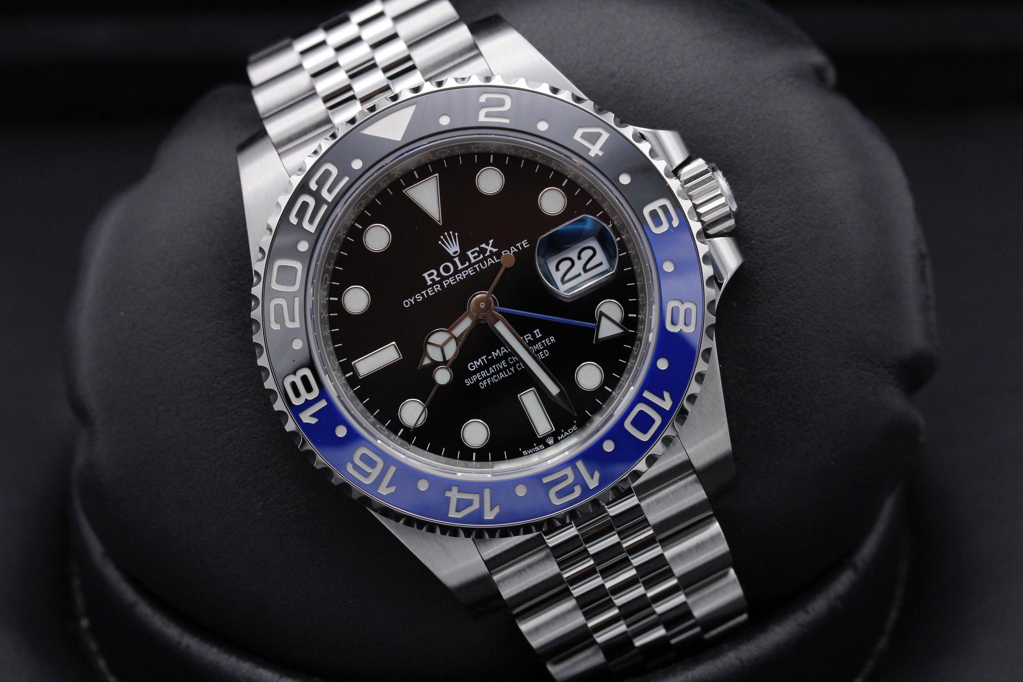Watch Image 9