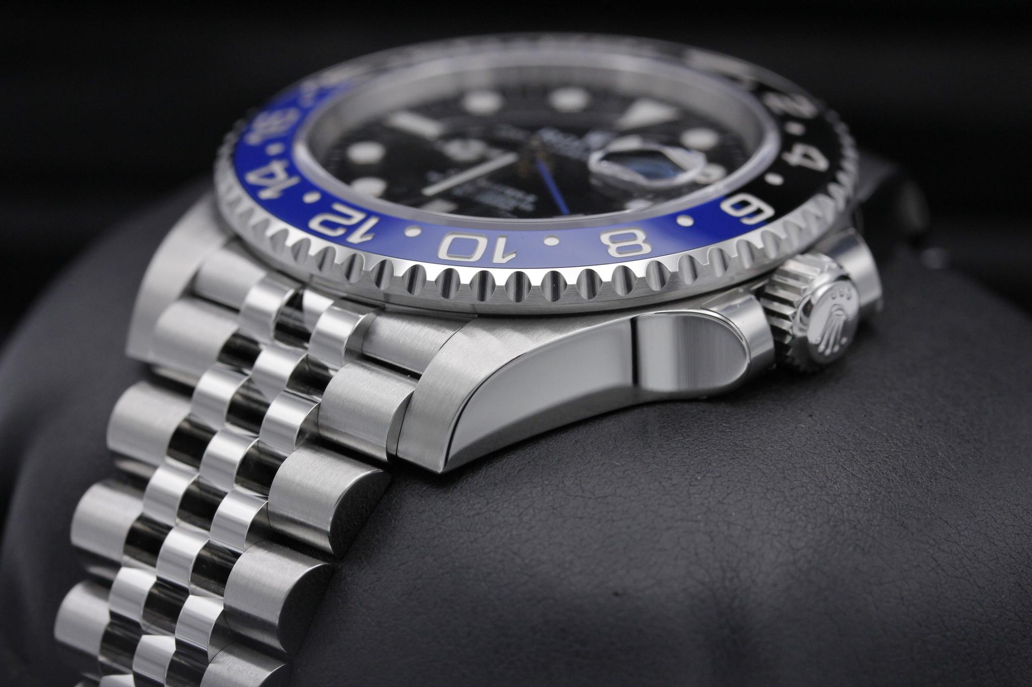 Watch Image 2