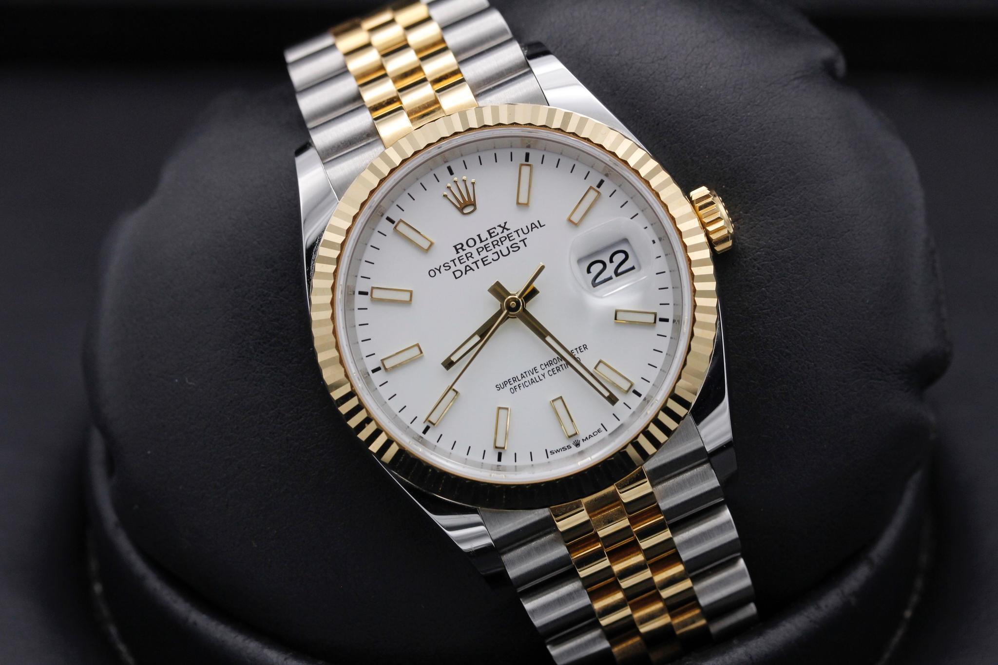 Watch Image 9