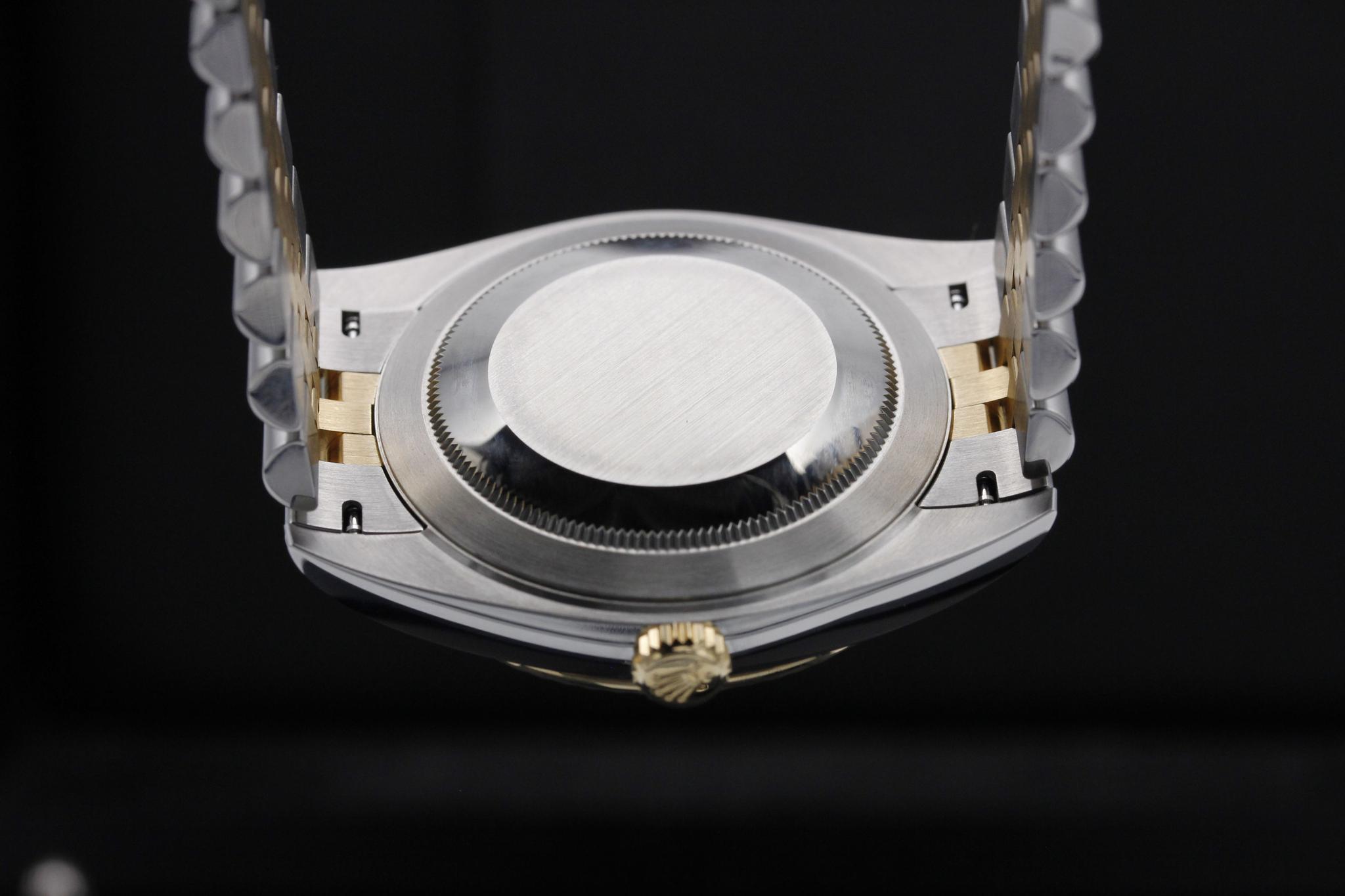 Watch Image 7