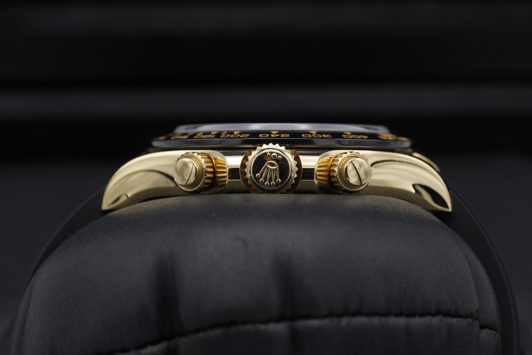 Watch Image 3