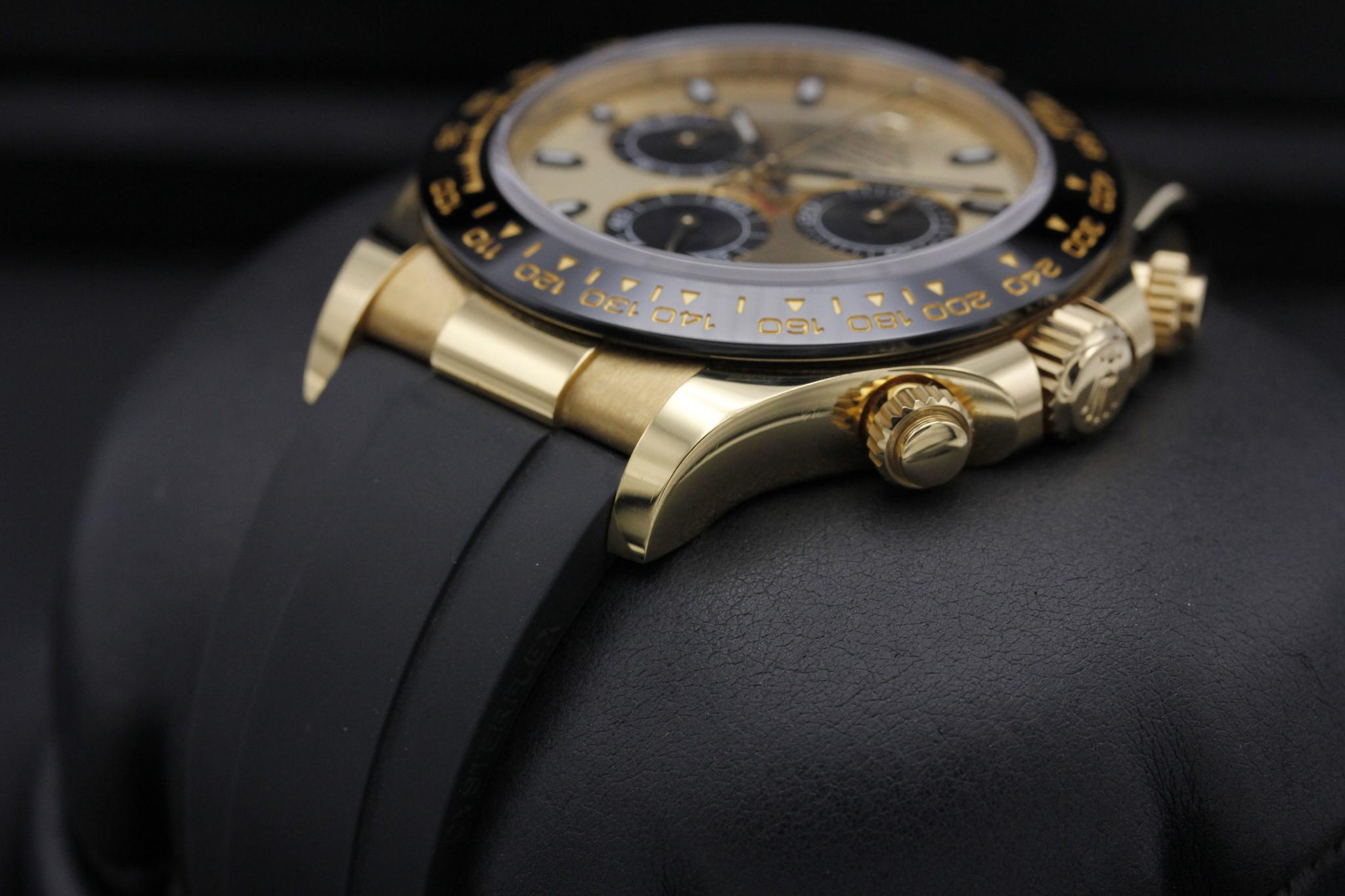 Watch Image 2