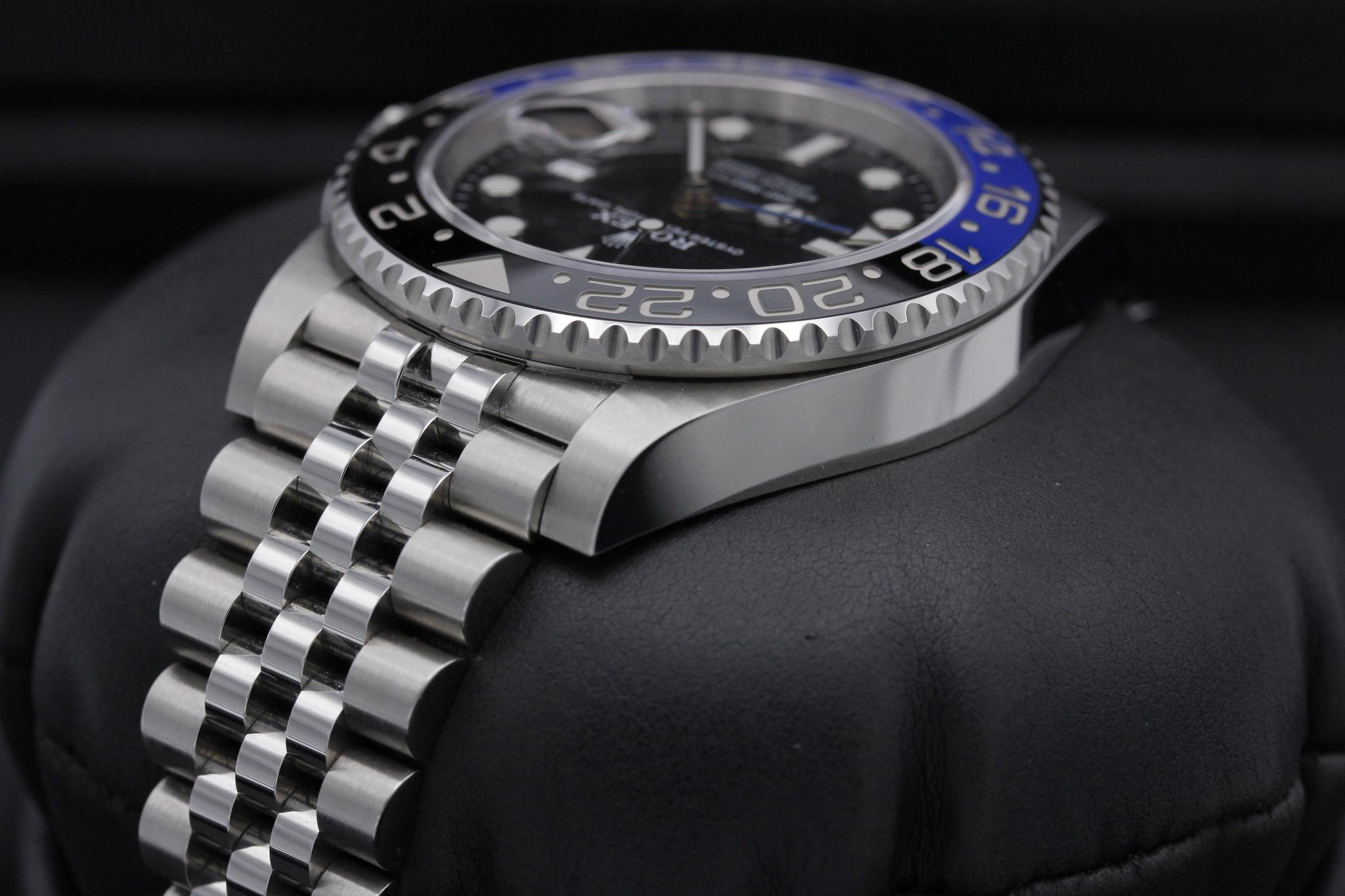Watch Image 5